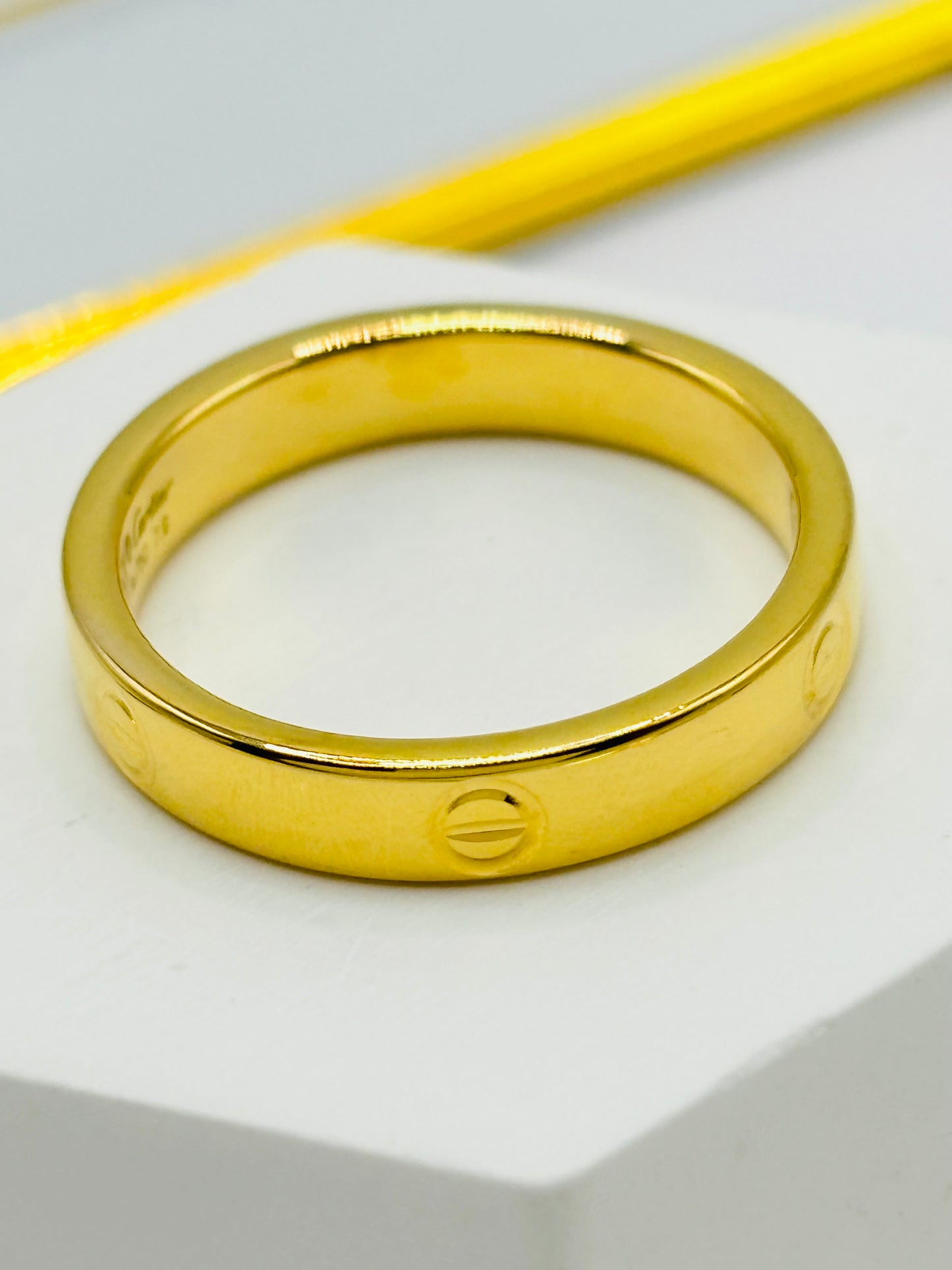 18K Gold Couple Ring