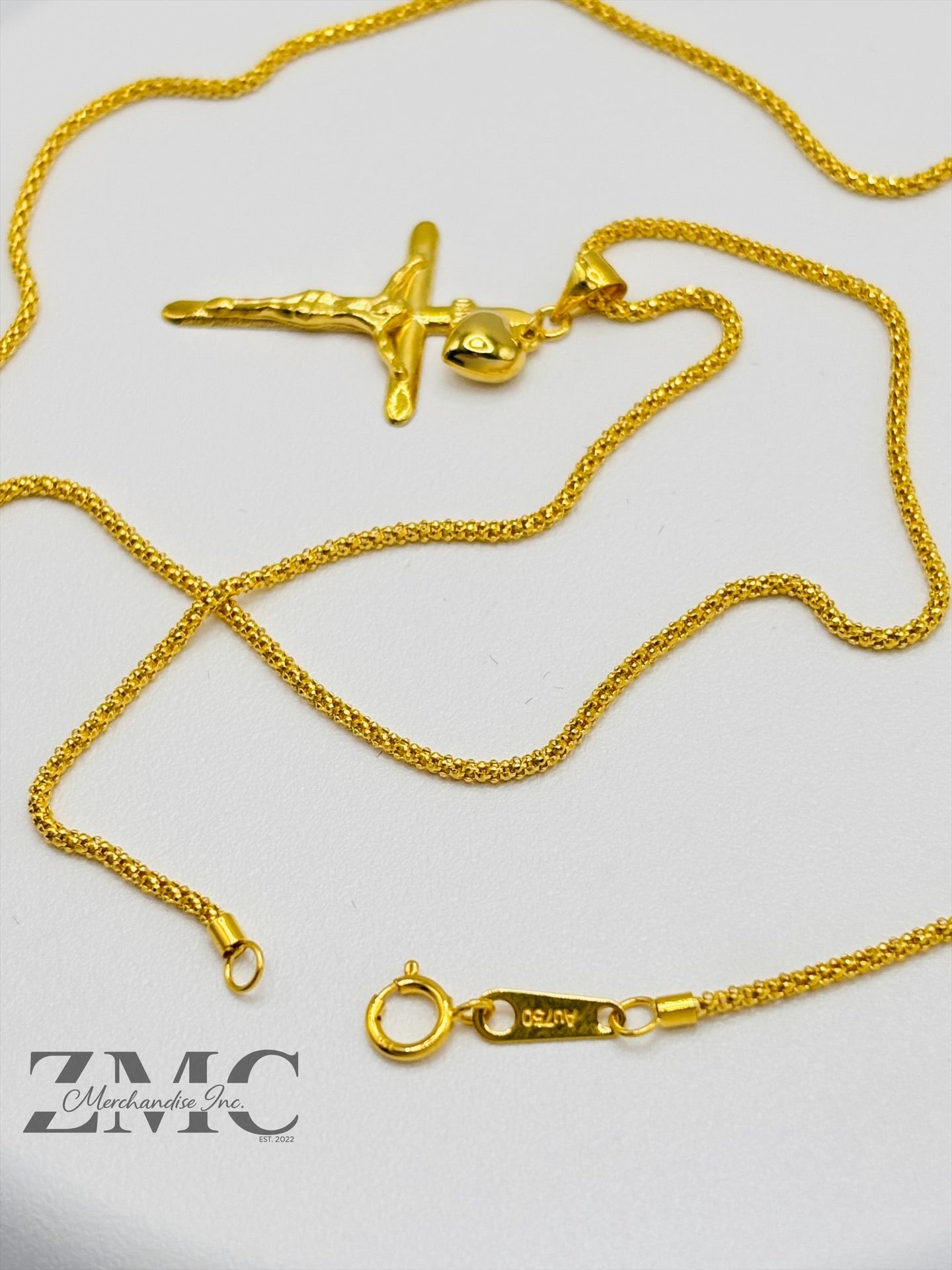 18K Gold Cross Pendant