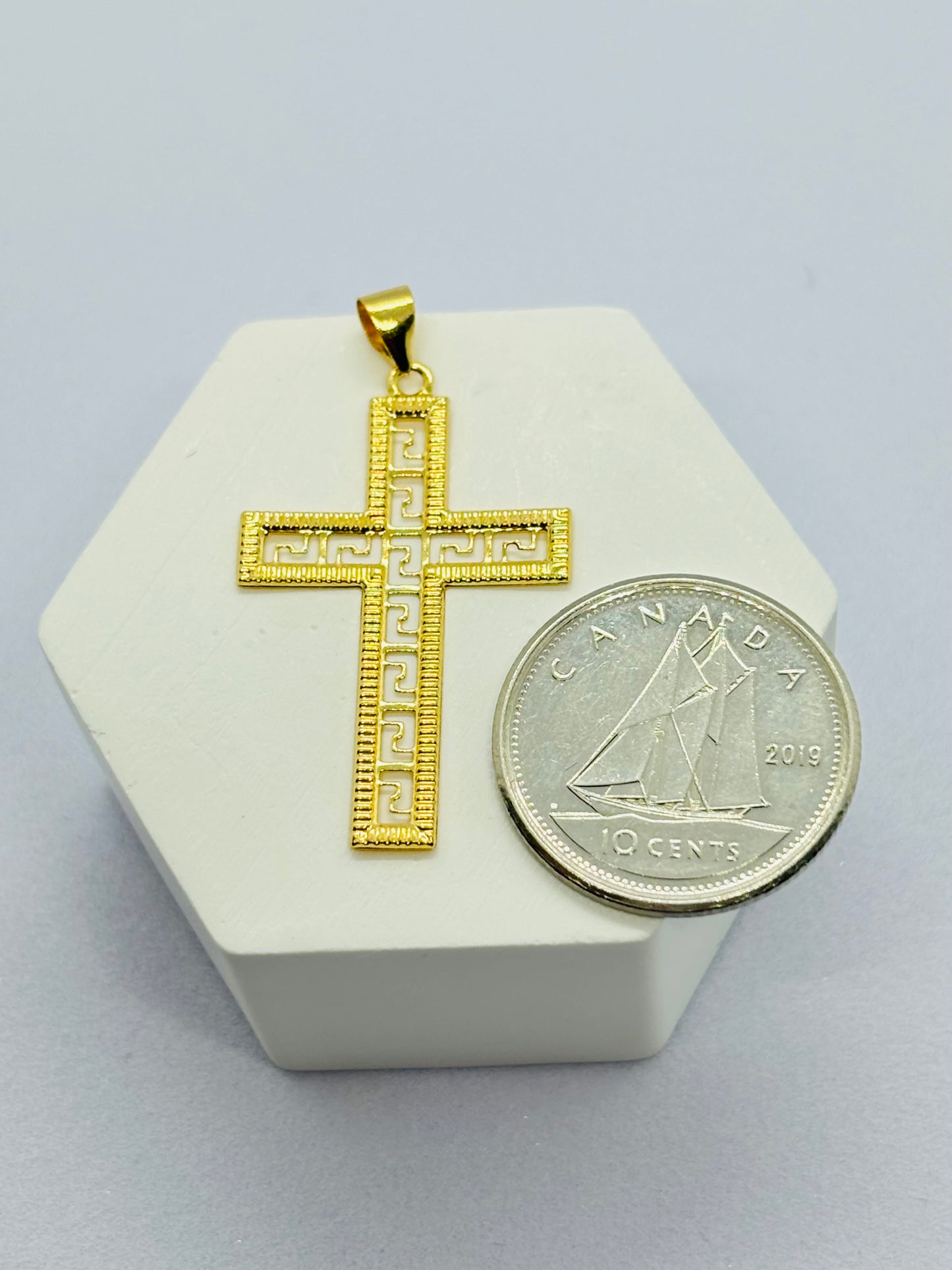 18K Gold Cross Pendant