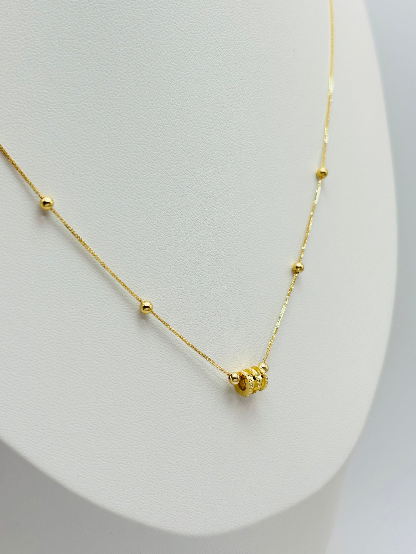 18K gold Ball & Barrel Attached Necklace