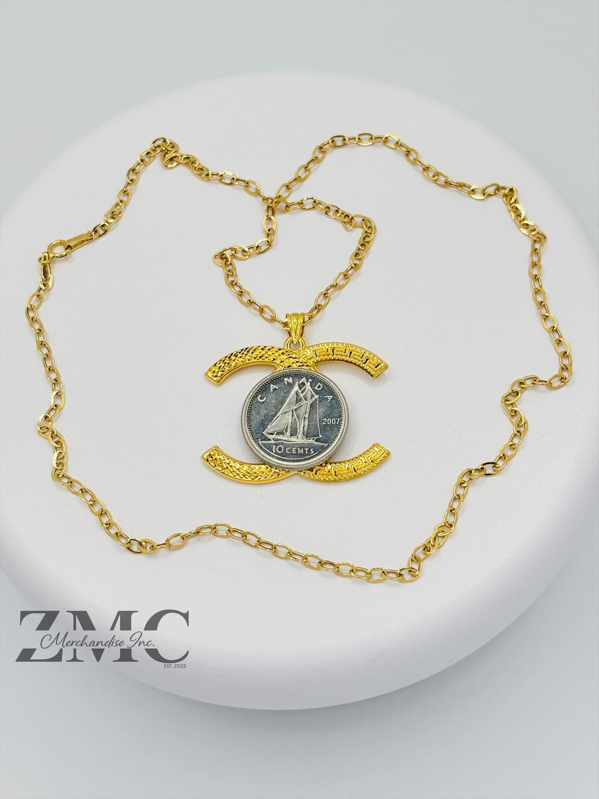 18K Gold Big C Necklace