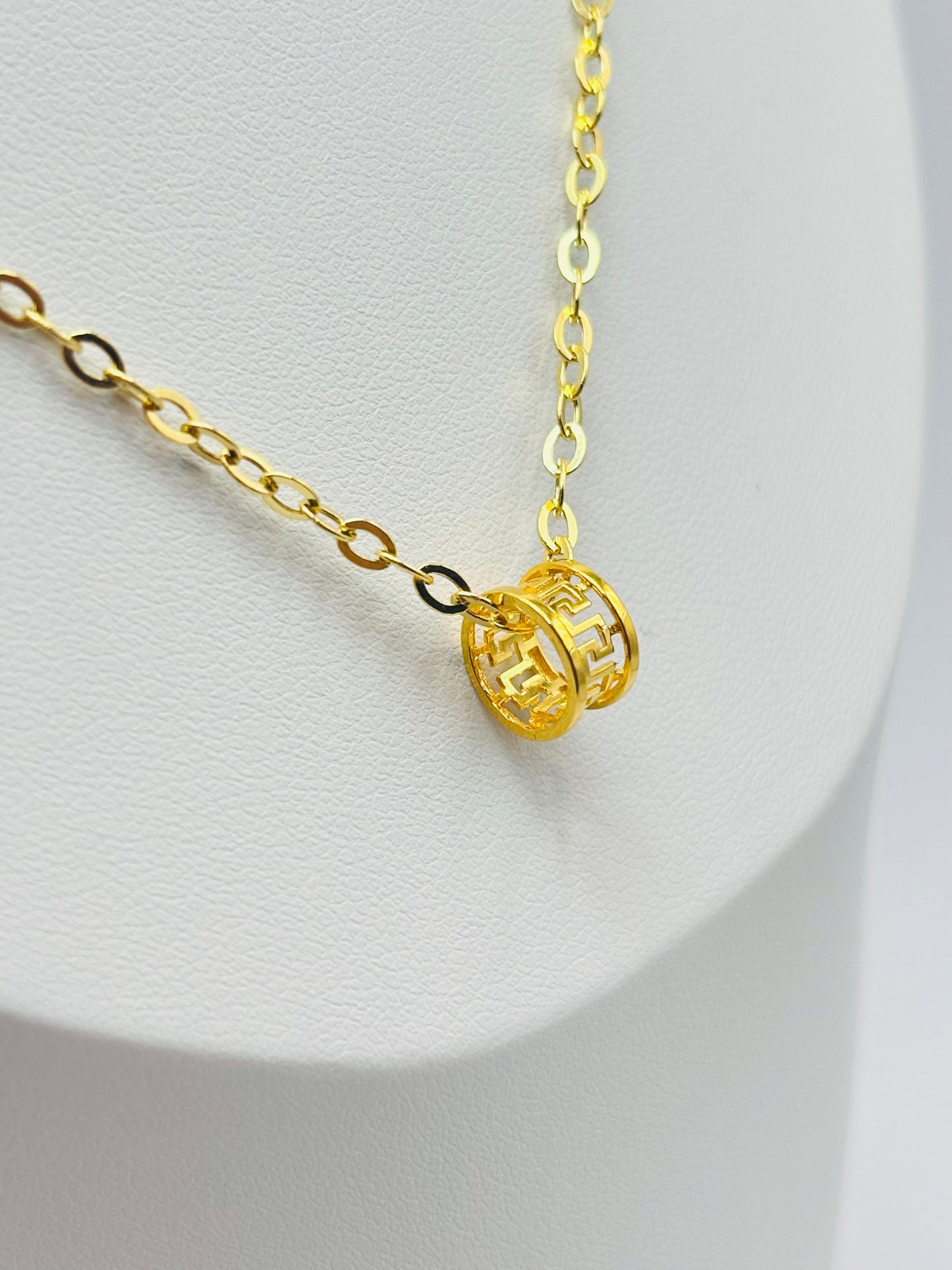 18K Gold Small Link Paperclip Chain with Barrel Pendant