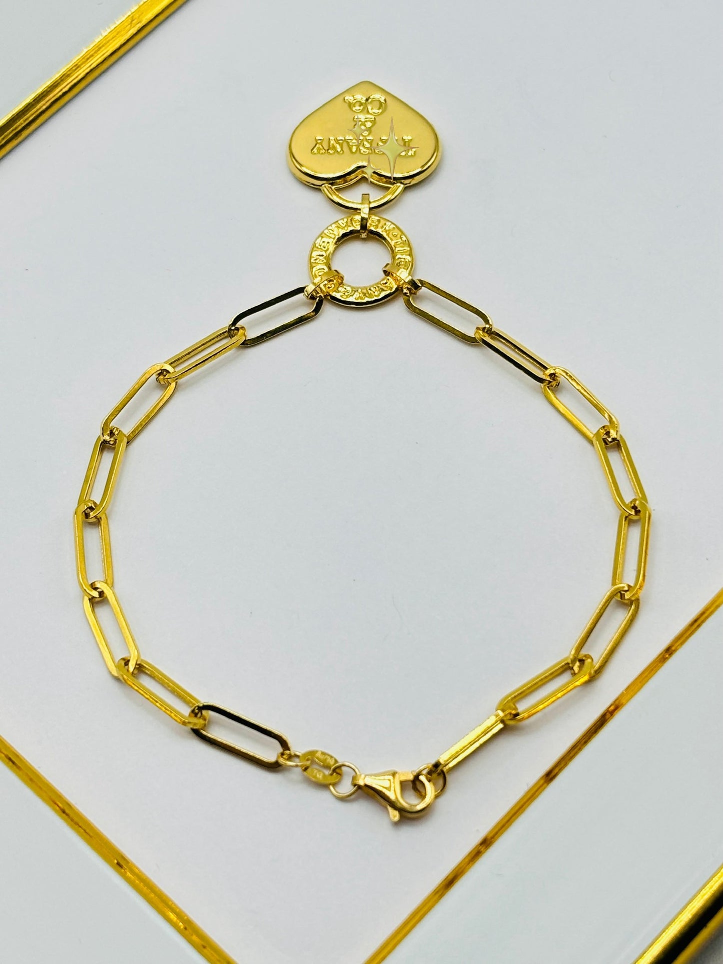 18K Gold Paperclip with Heart Bracelet