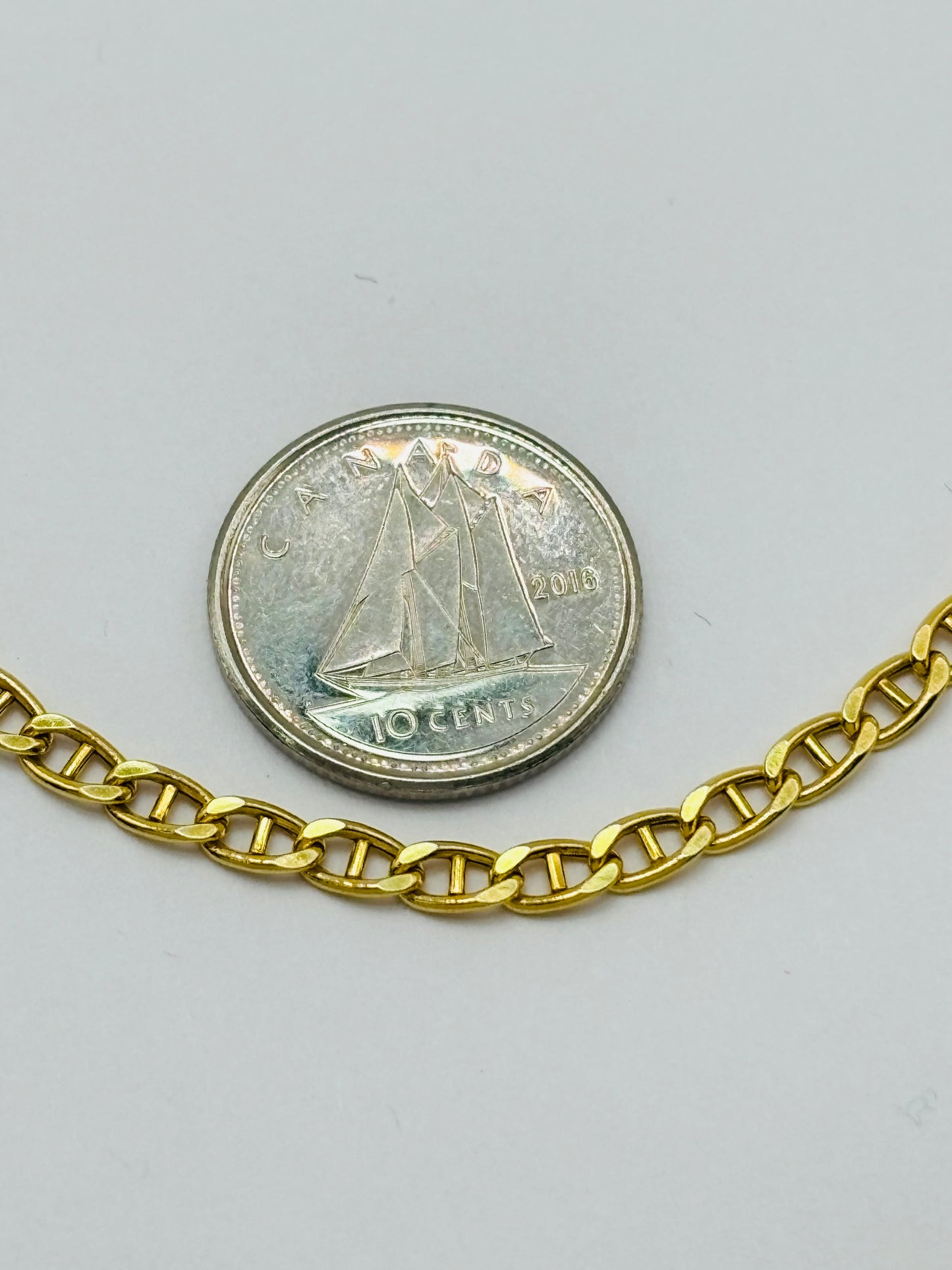 18K Gold G Bracelet