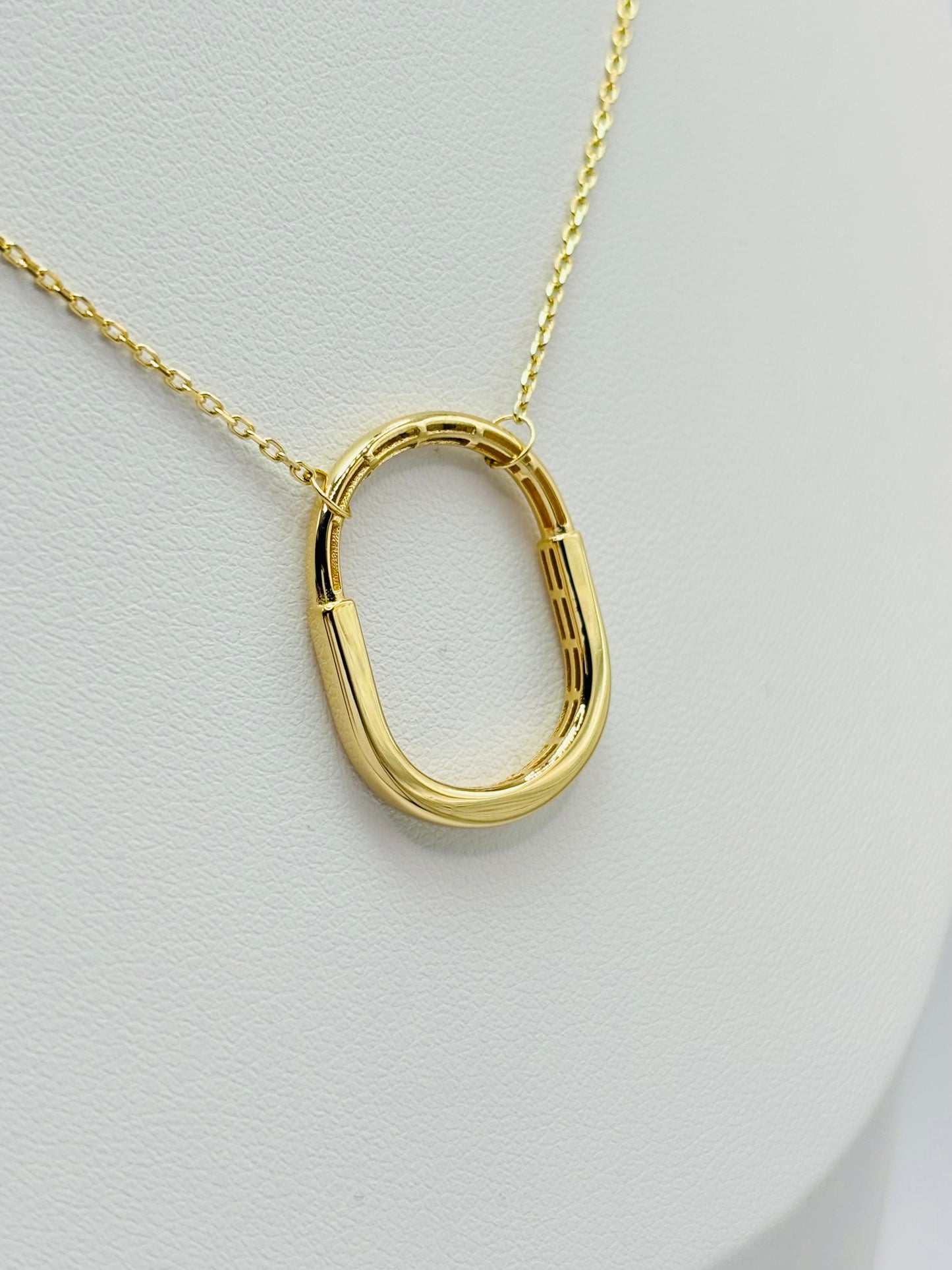 18K Gold Interlock Necklace