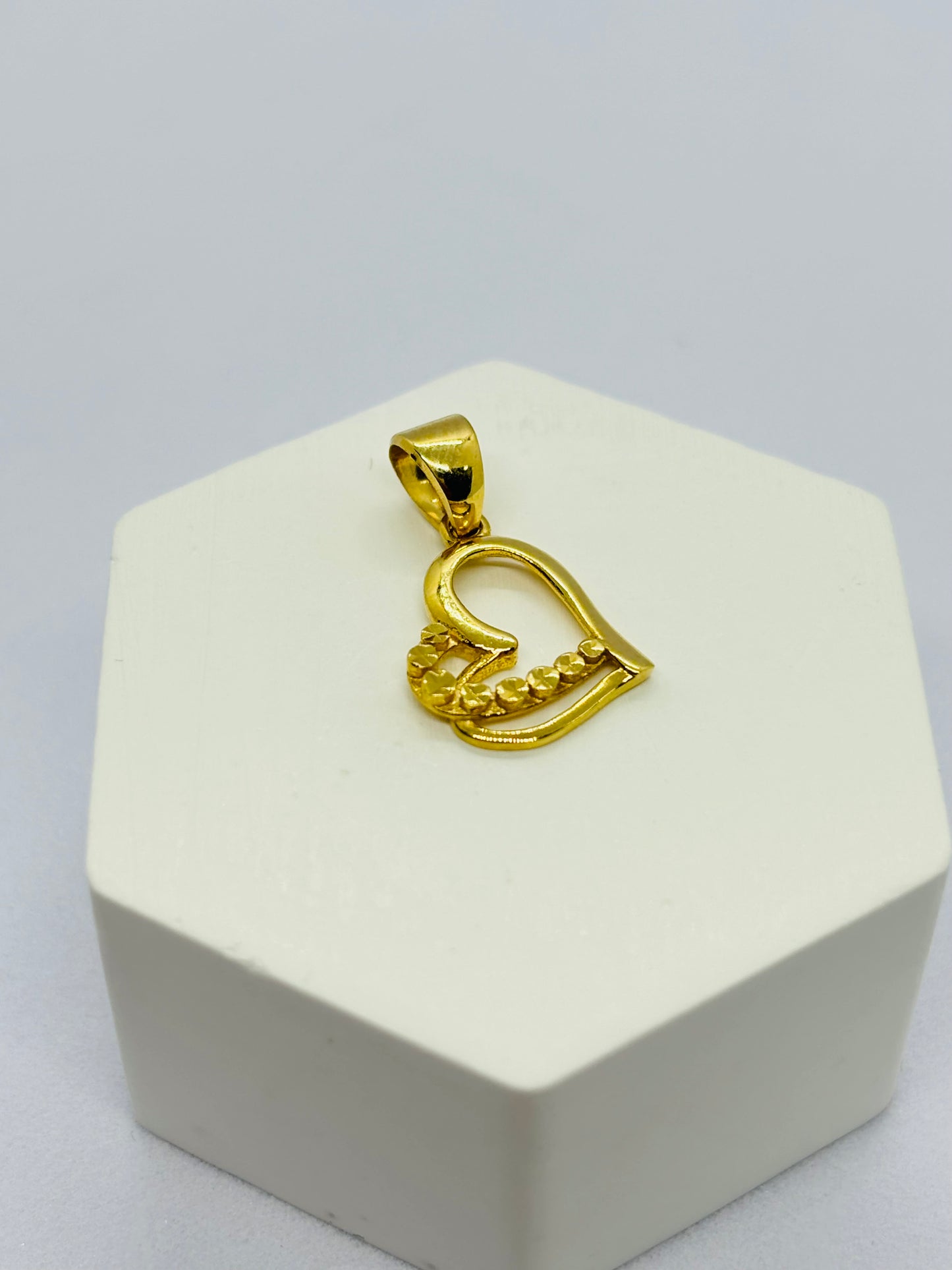 18K Gold Double Heart Pendant