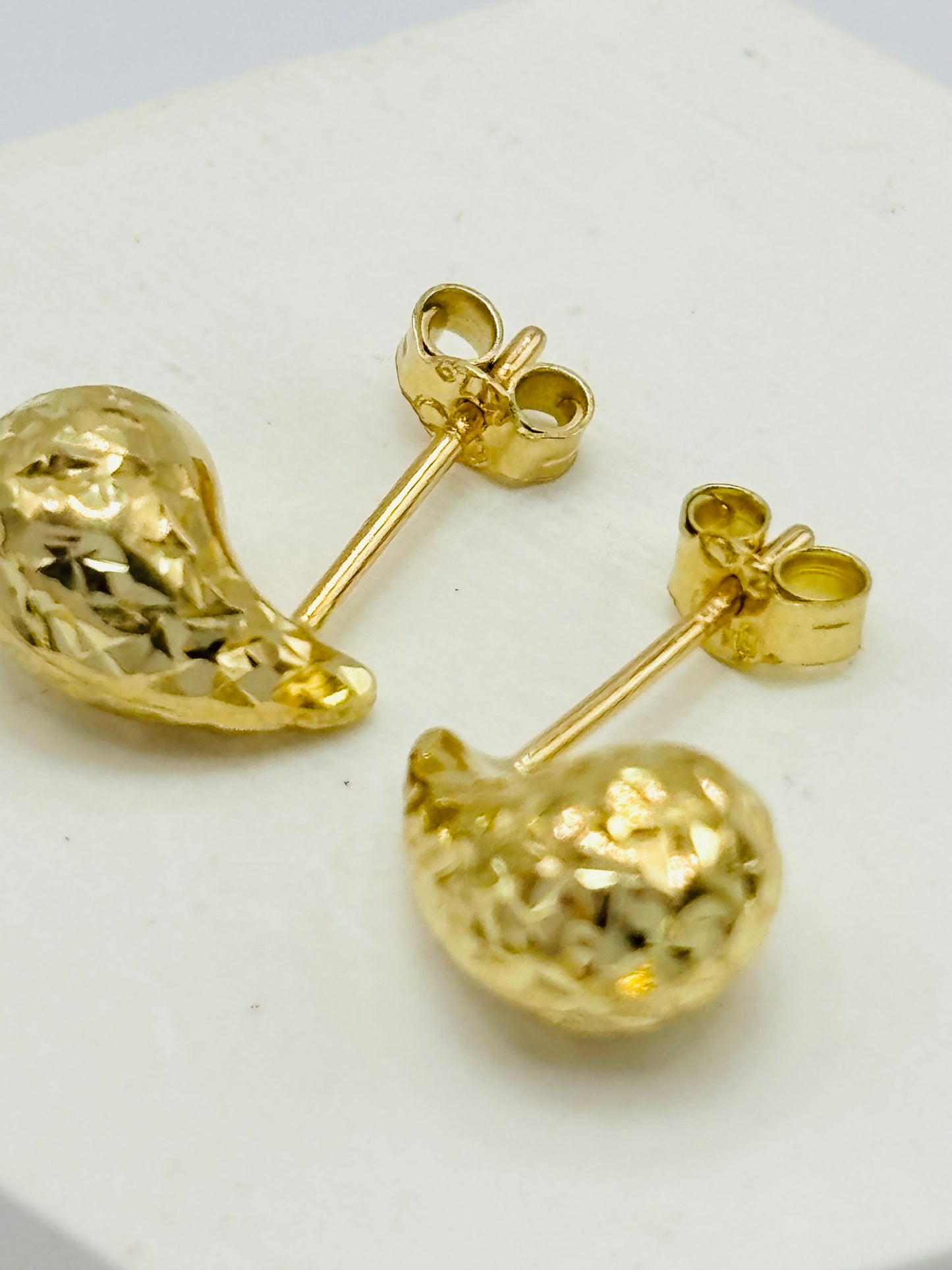 K18 Japan Diamond Cut Teardrop Small Earrings