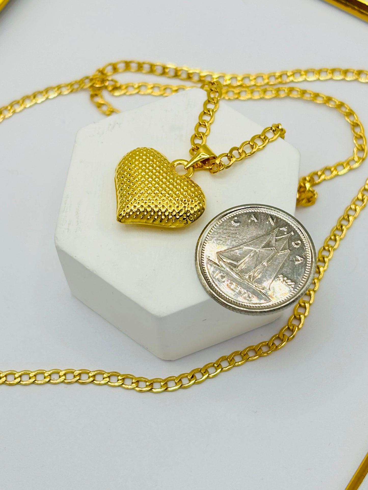 18K Gold Heart Necklace