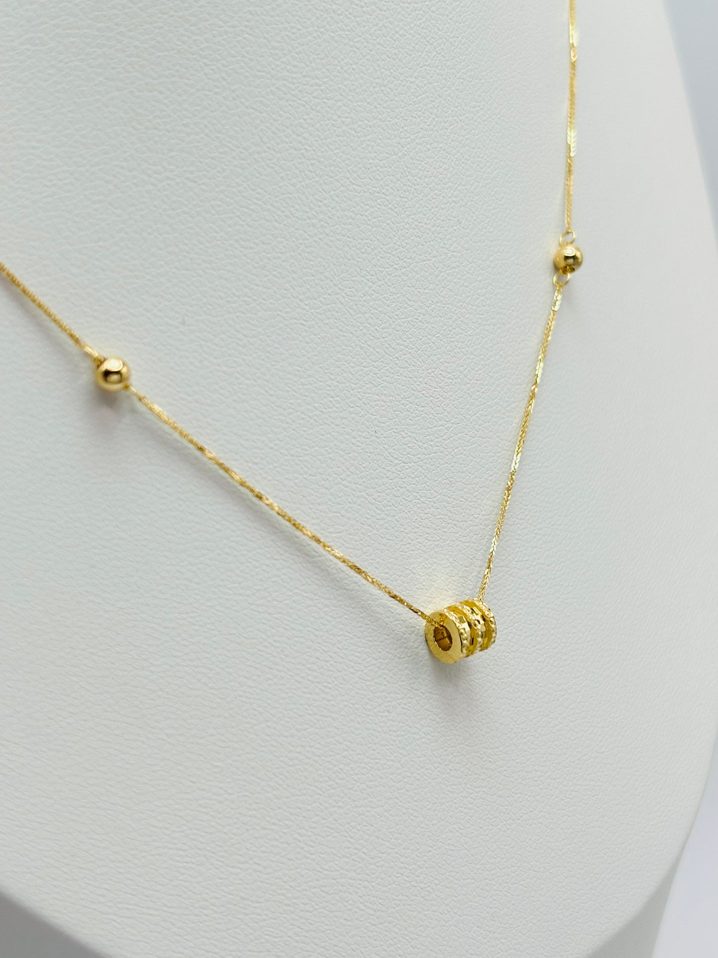 18K Gold Barrel & Ball Attached Necklace