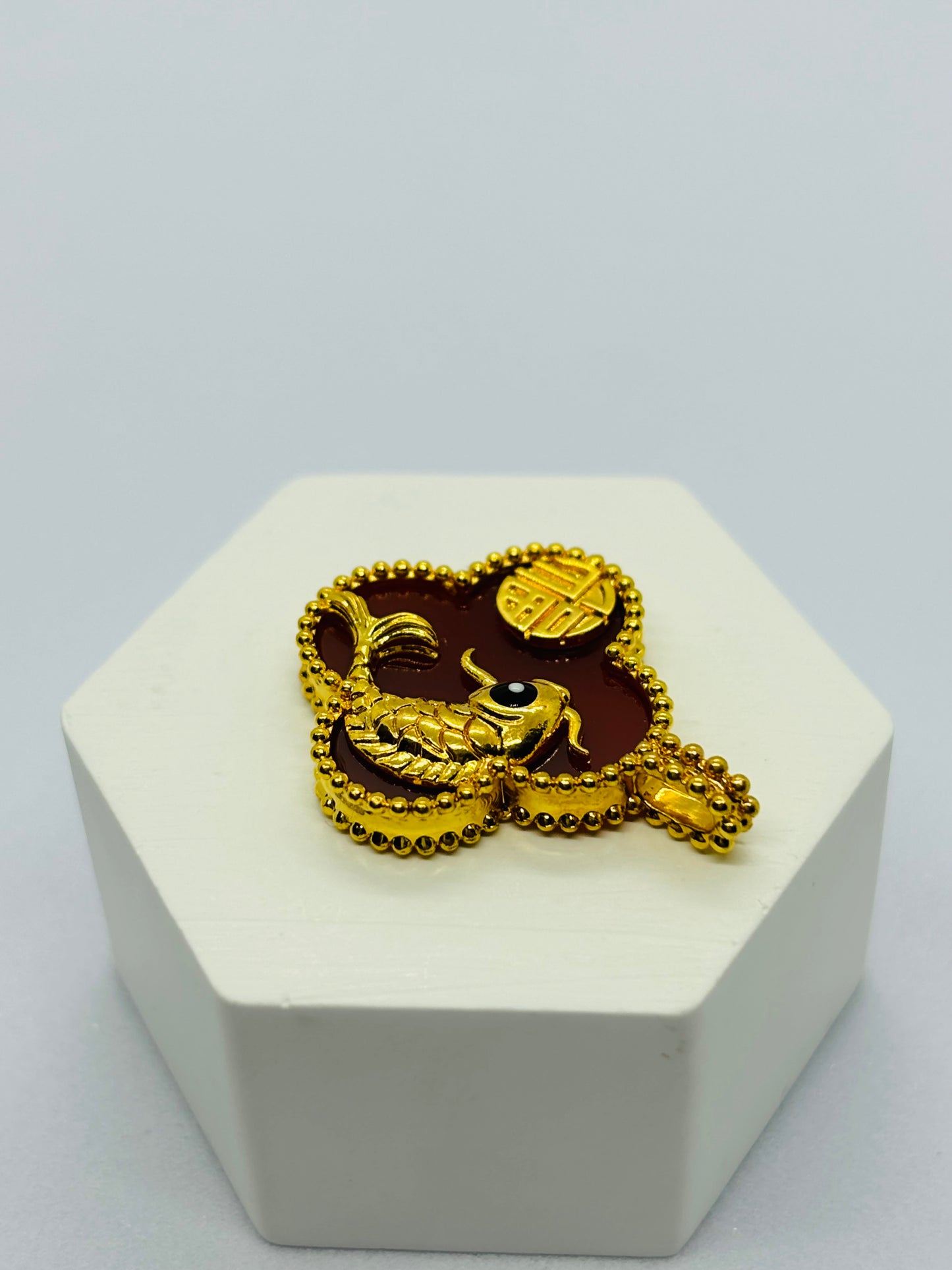 18K Gold Clover Koi Pendant Red (Hollow)