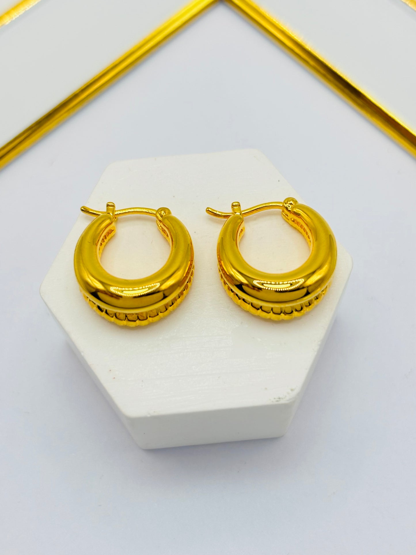 18K Gold Plain/Door Knocker Loop Earrings Back to Back Design (Electroform)
