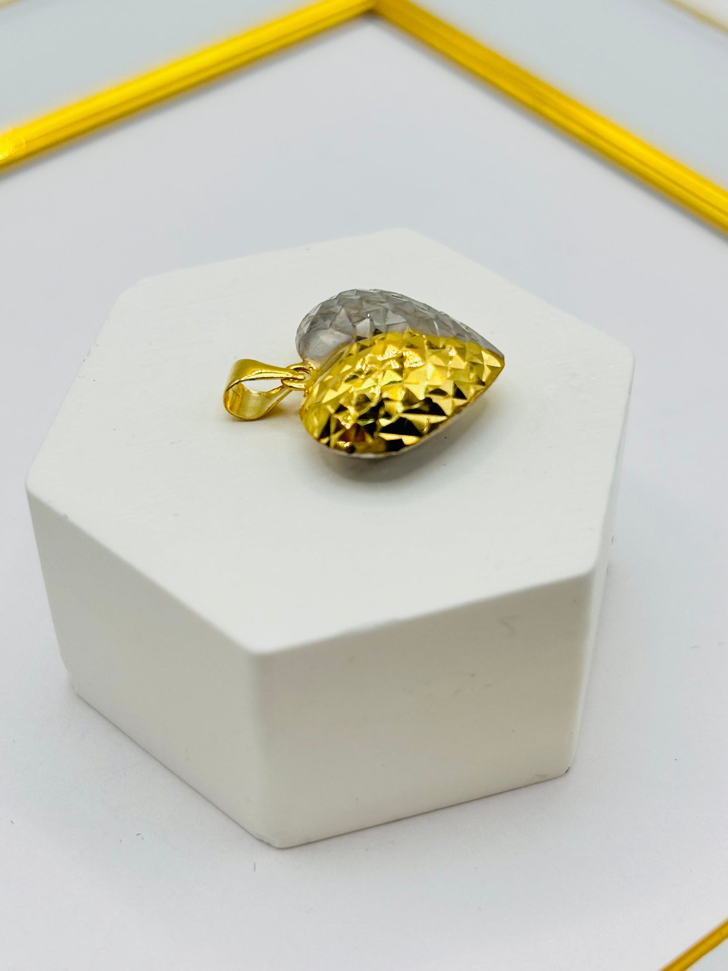 18K Gold Heart Diamond Cut Pendant
