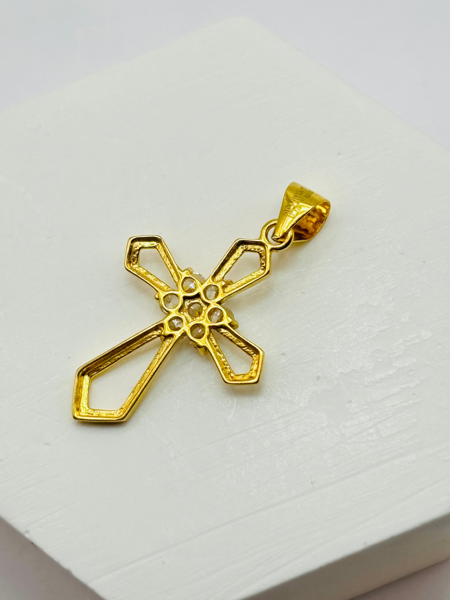 18K Gold Cross Rositas Pendant