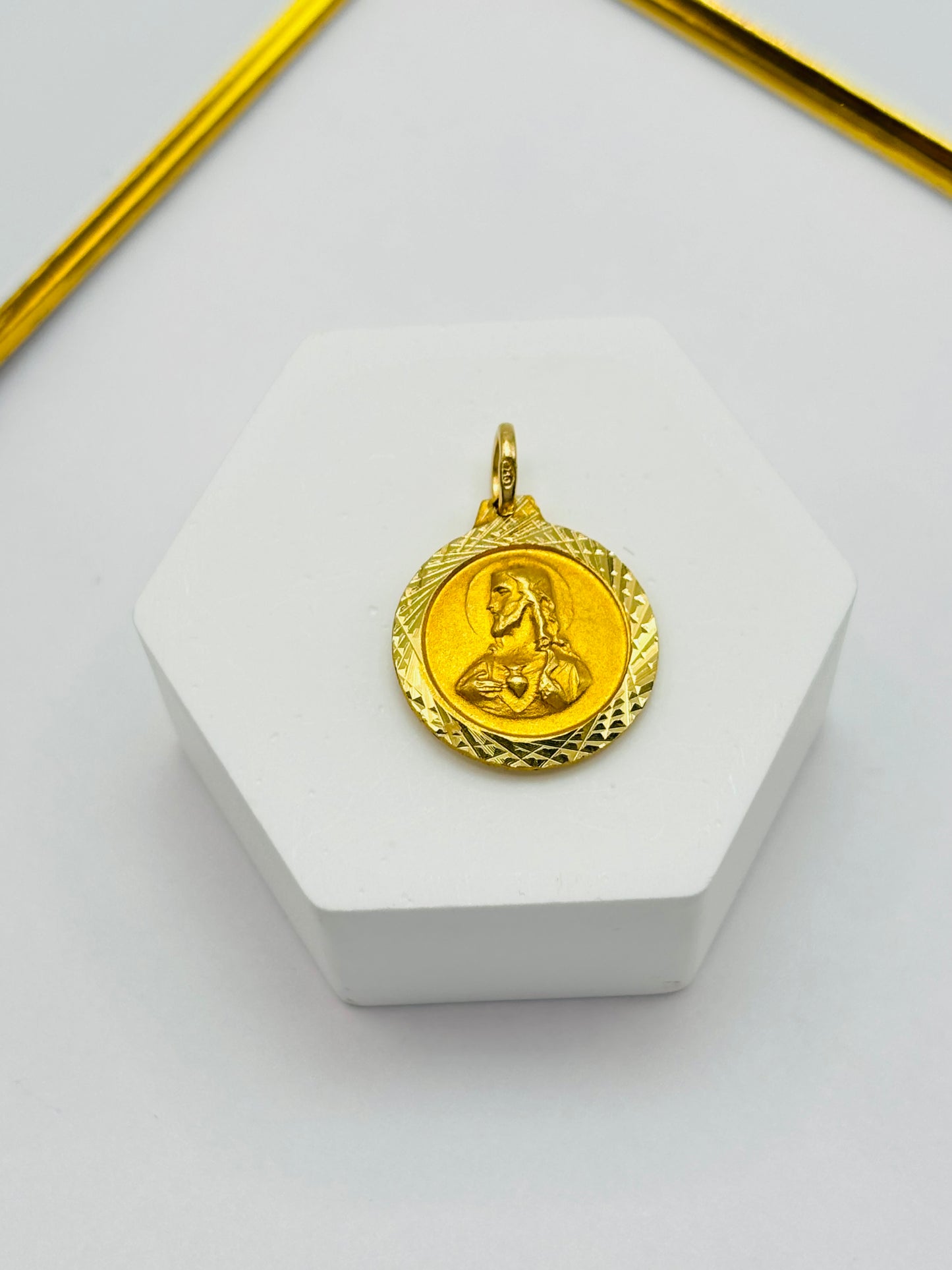 18K Gold Back to Back Religious Pendant