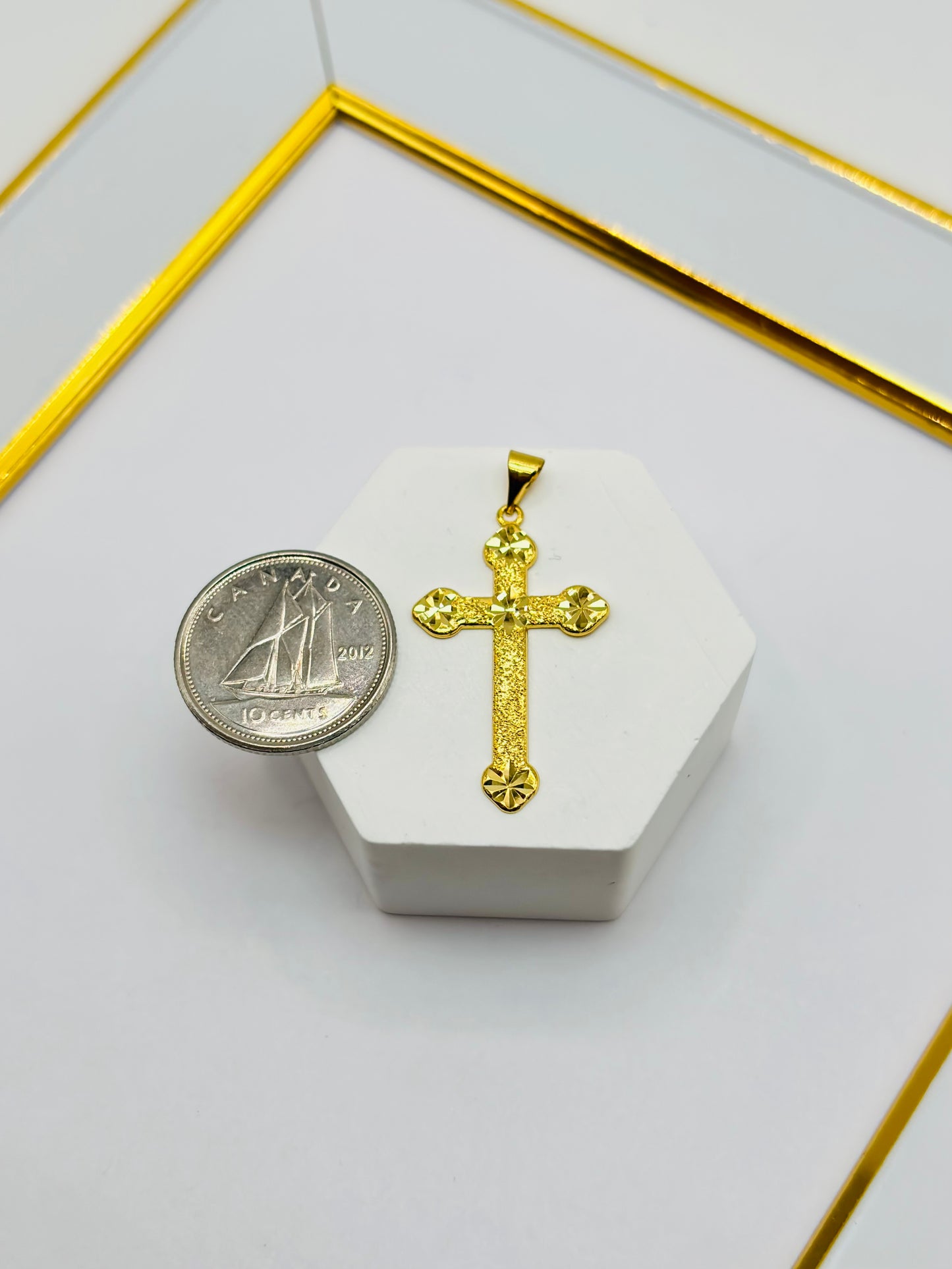 18K Gold Cross Pendant