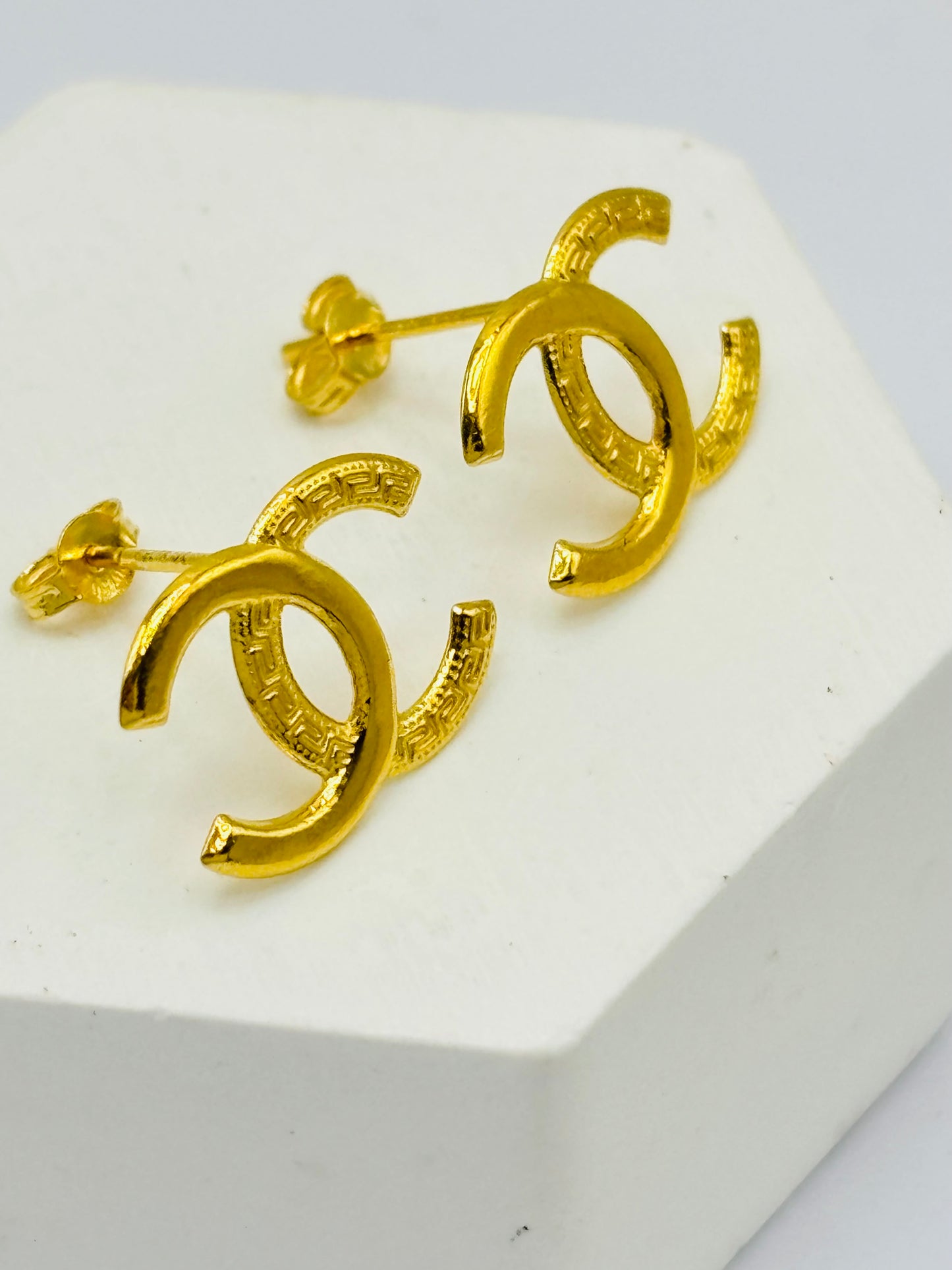 18K Gold Earrings