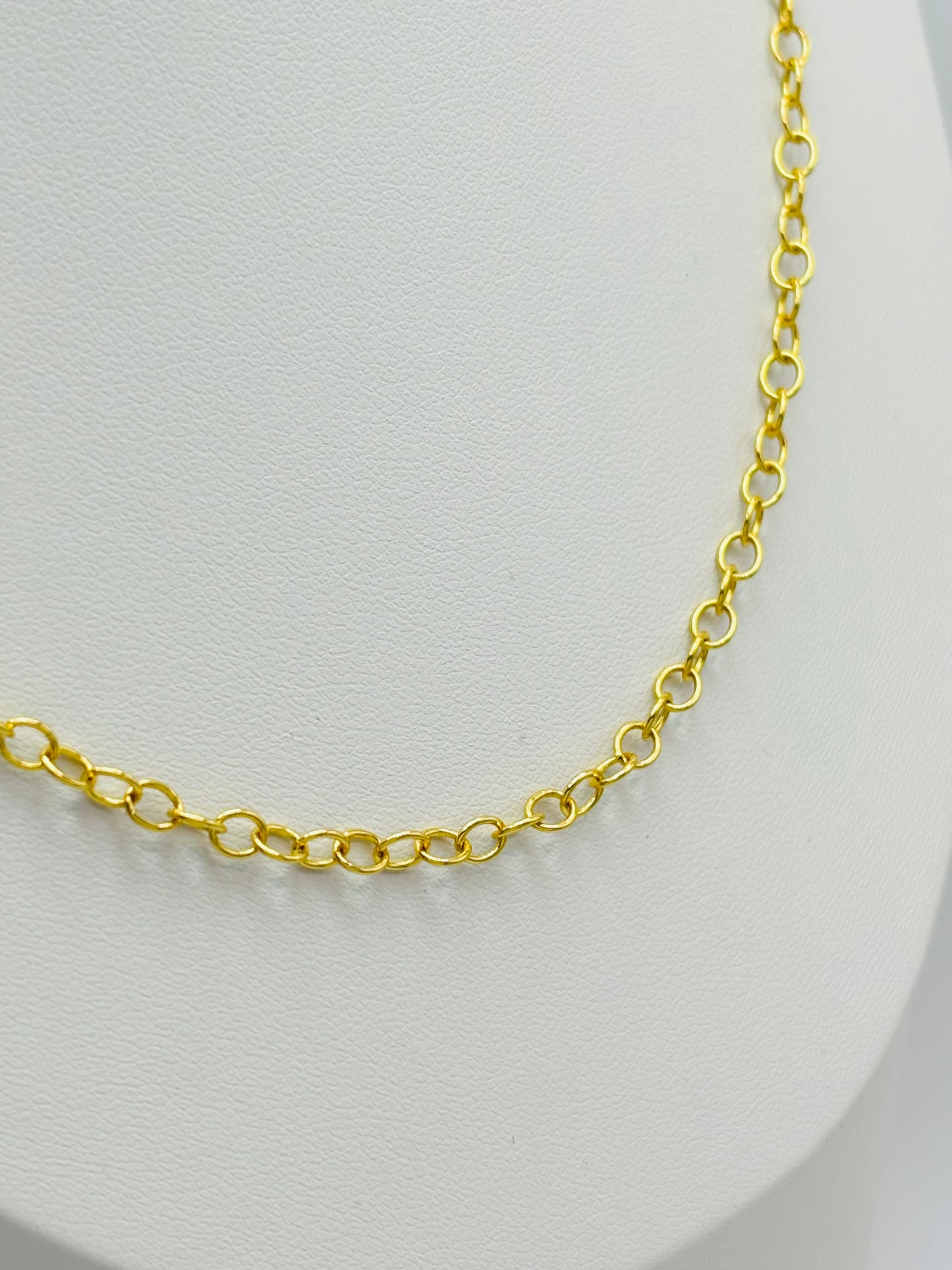 18K Gold Circle Chain
