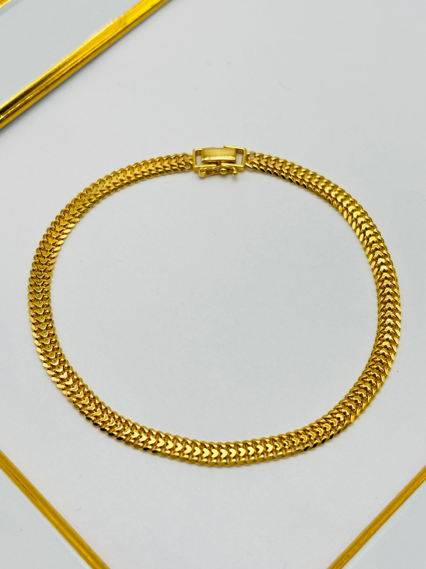 K18 Japan Gold Heartbiz Bracelet