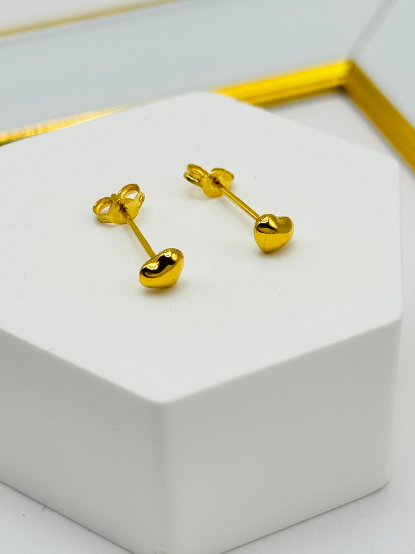 18K Gold Plain Small Heart Kids Earrings