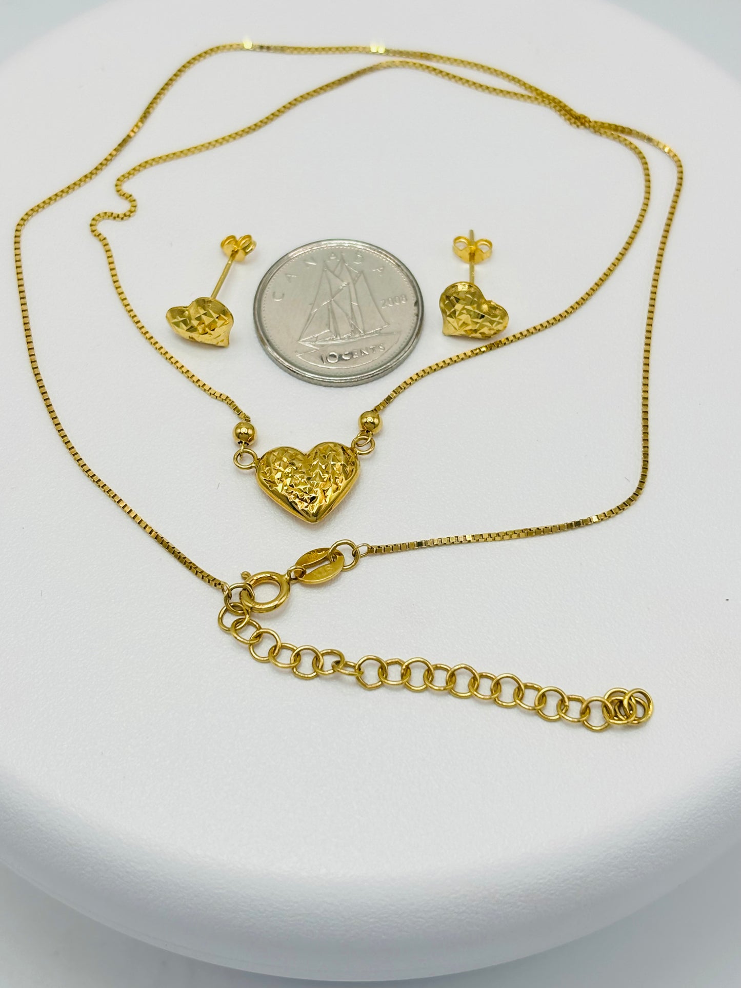 K18 Japan Gold Heart Attached Necklace and 18K Gold Earrings Set