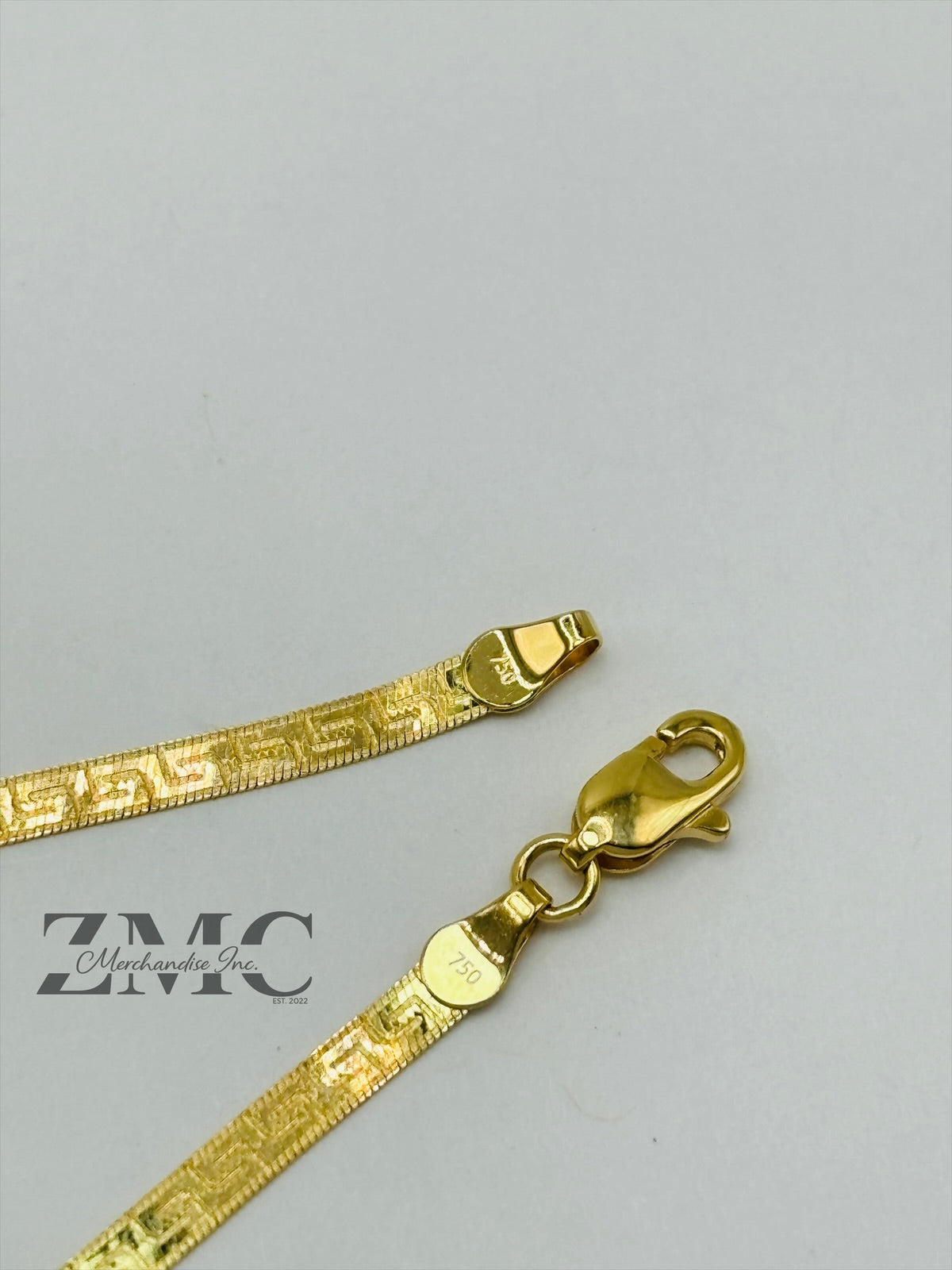 18K Gold F Flat Bracelet