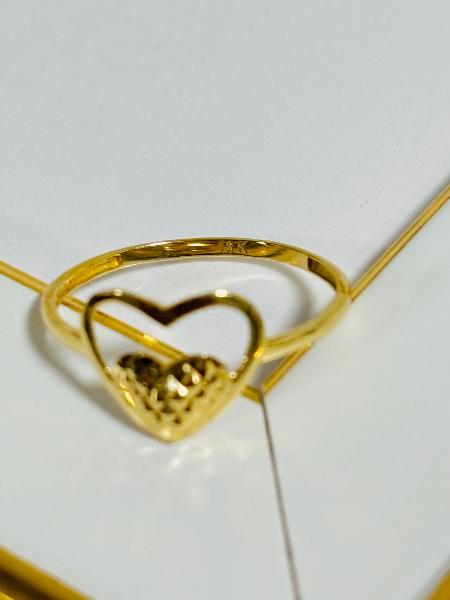 18K Gold Heart Ring