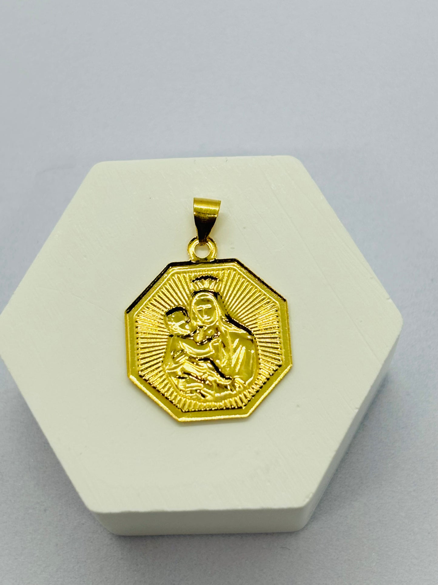 18K Gold Perpetual Help Pendant
