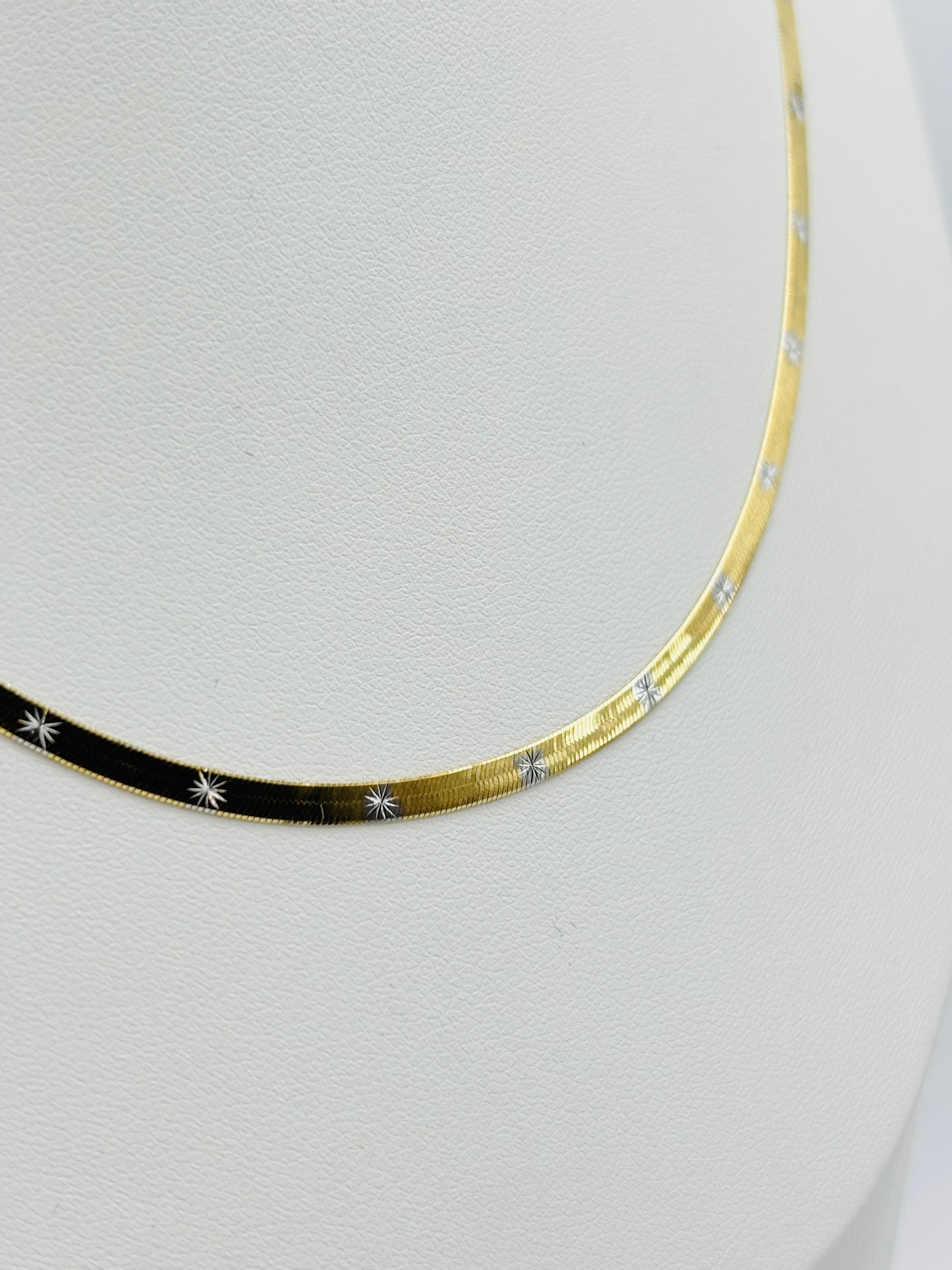 18K Gold Flat Chain with White Gold Design