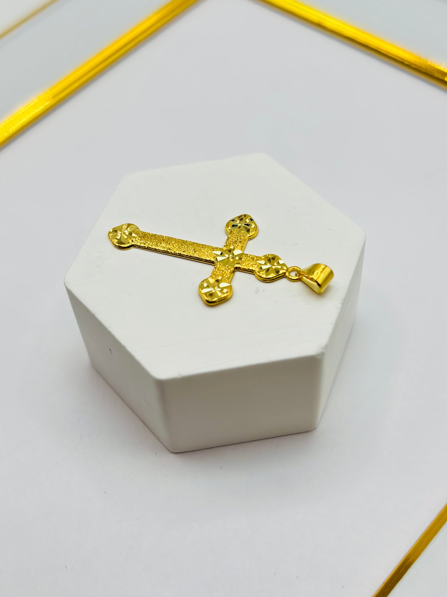 18K Gold Cross Pendant