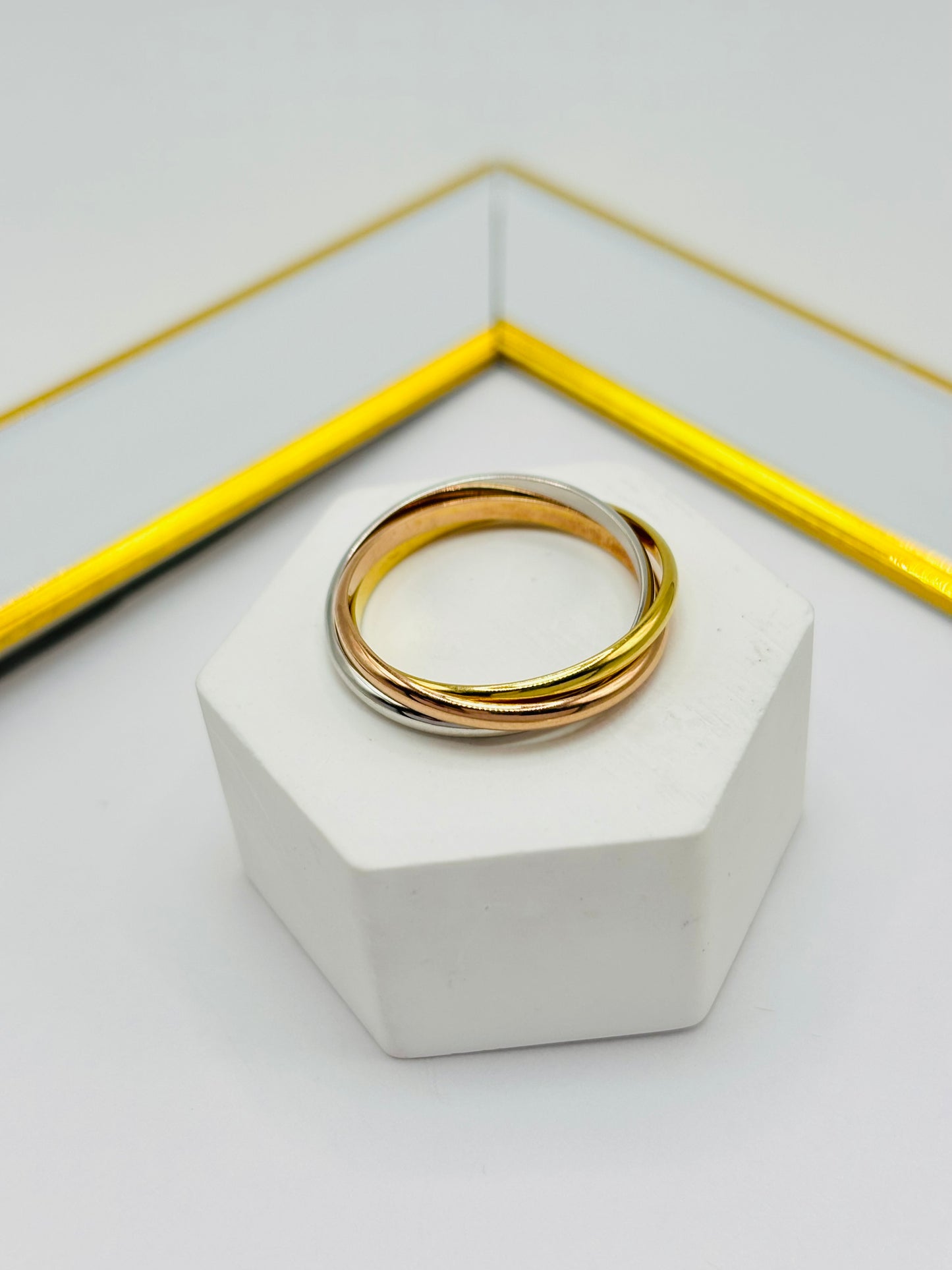K18 Japan Gold Tri-color 3 in 1 Ring