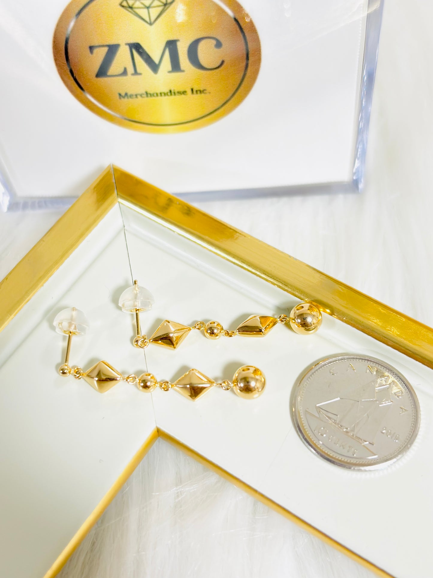 K18 Japan Dangling Earrings