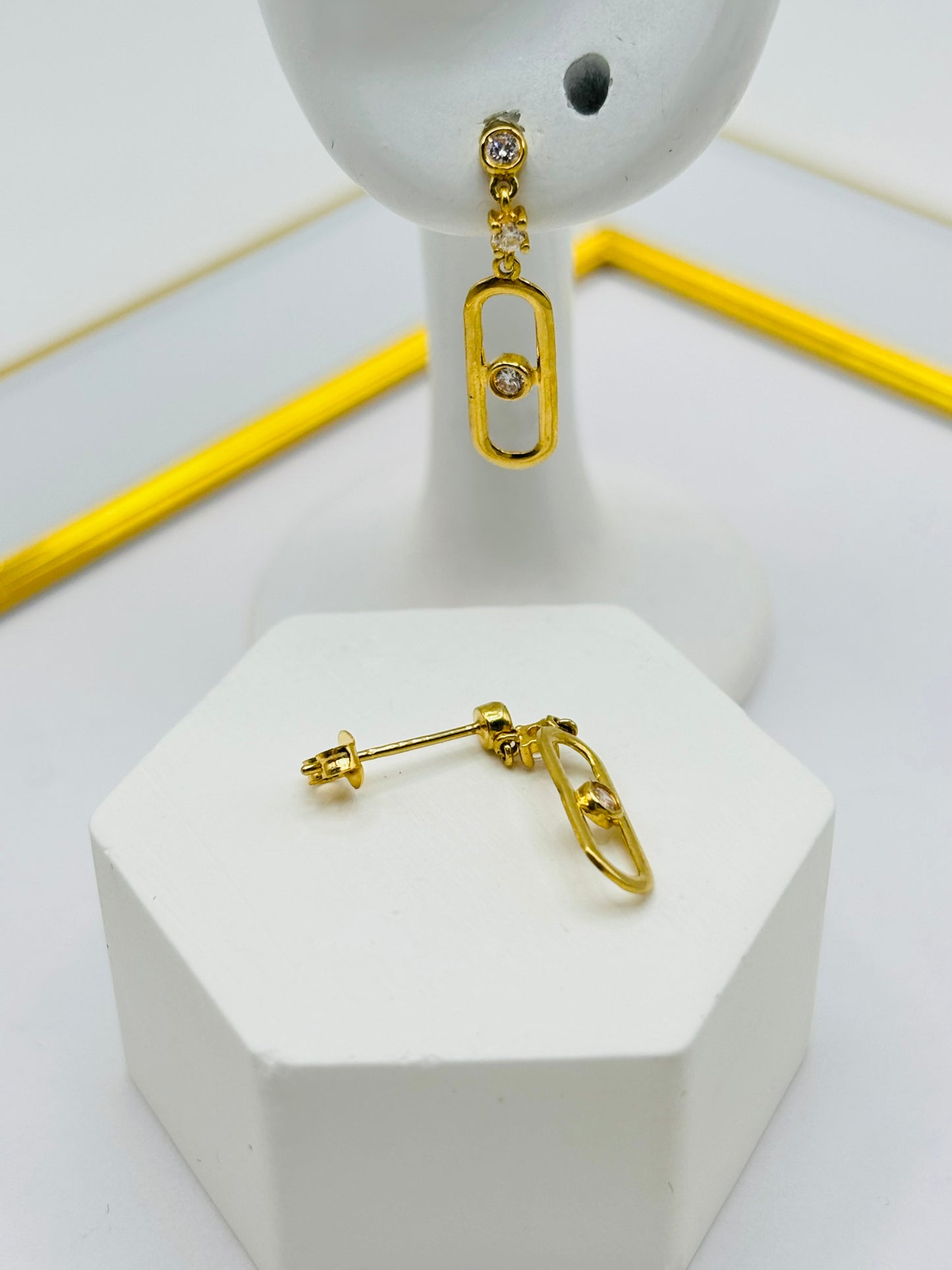 18K Gold Dangling Earrings