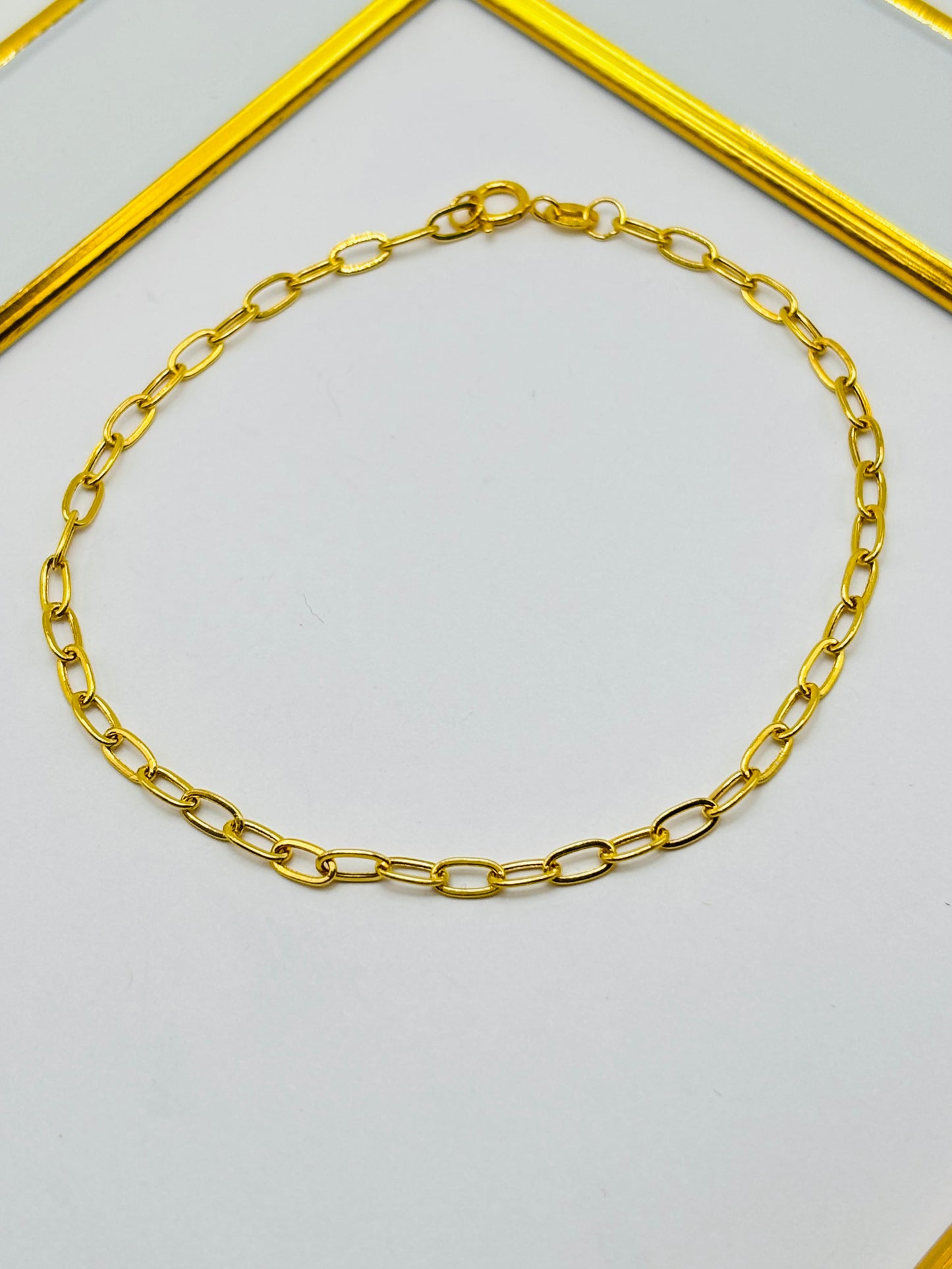 18K Gold Small Link Paperclip Bracelet
