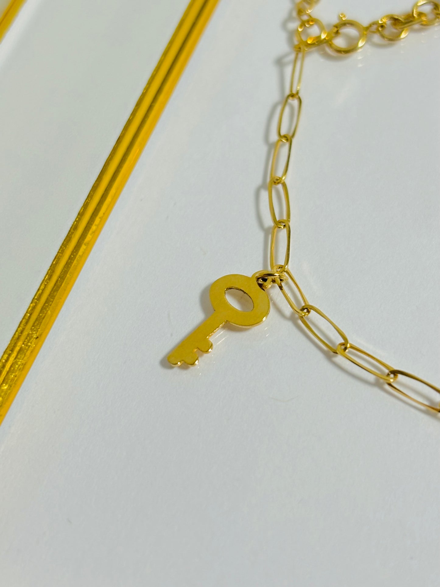 18K Gold Heart and Key Bracelet