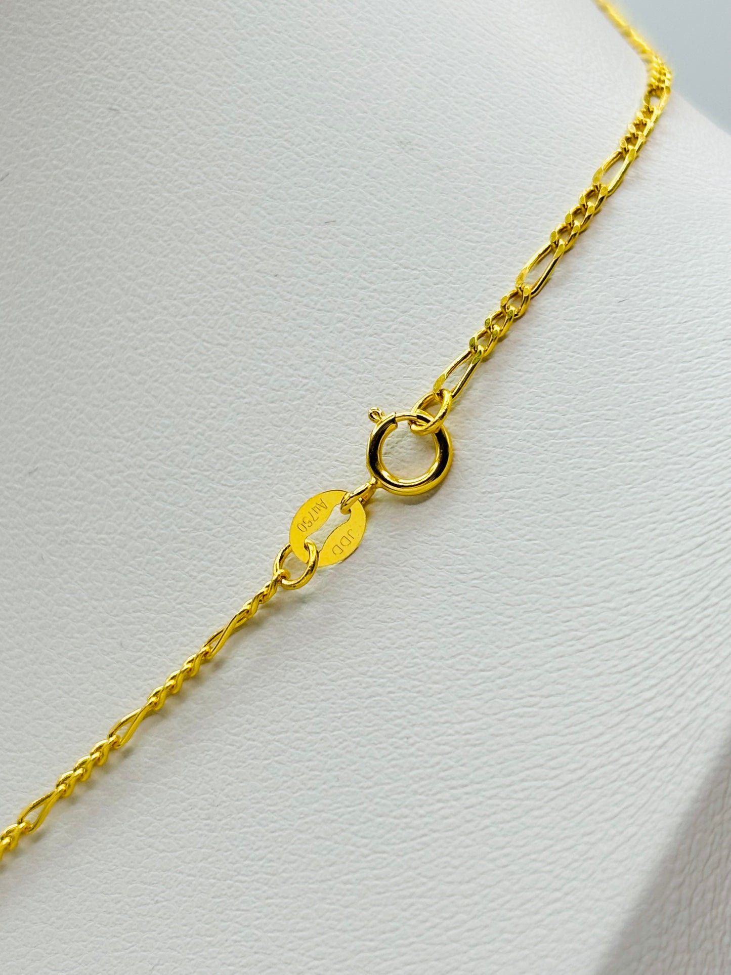 18K Gold Lucky Mystic Knot Necklace