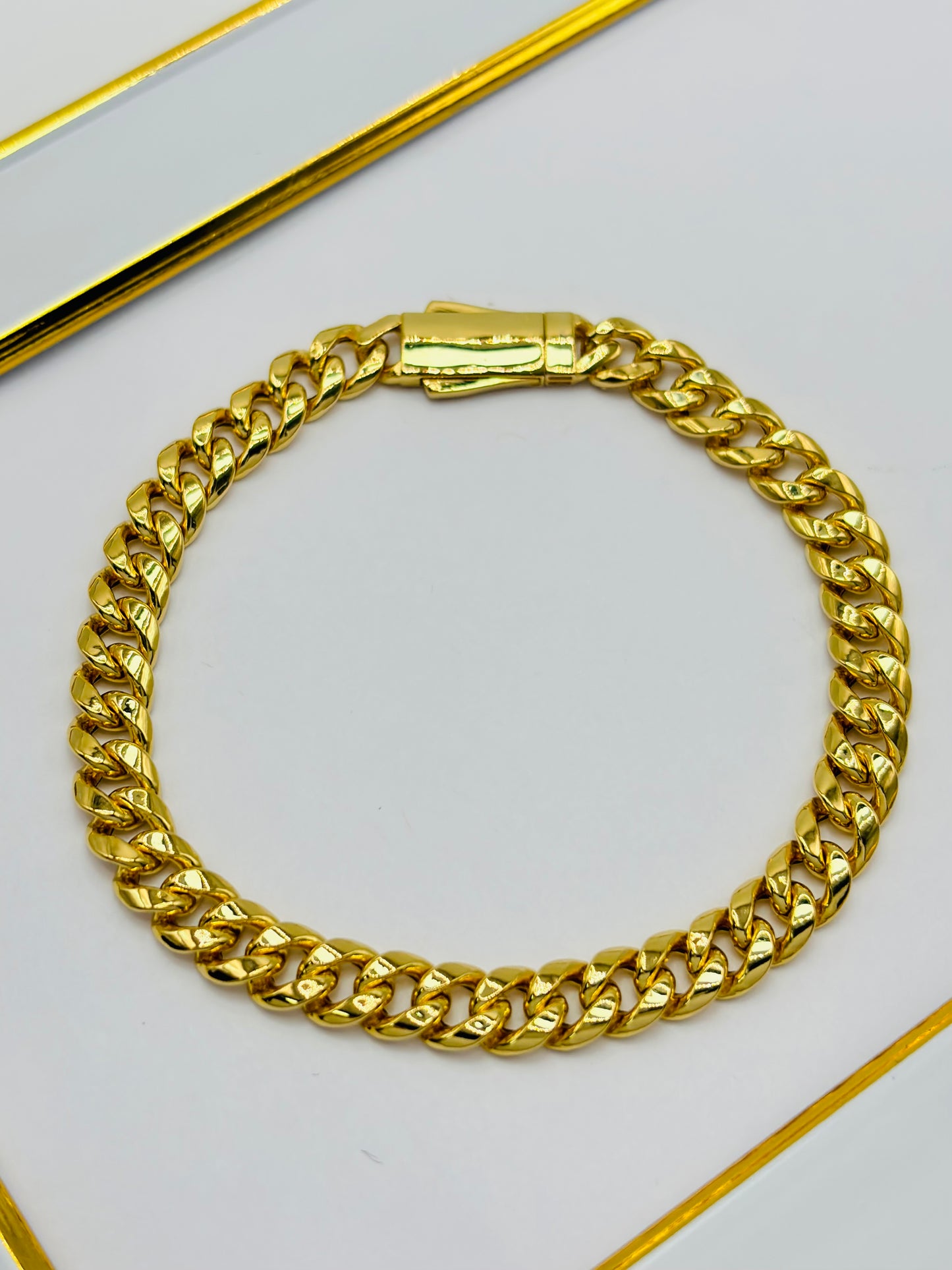 K18 Japan Gold Bracelet 7.4mm