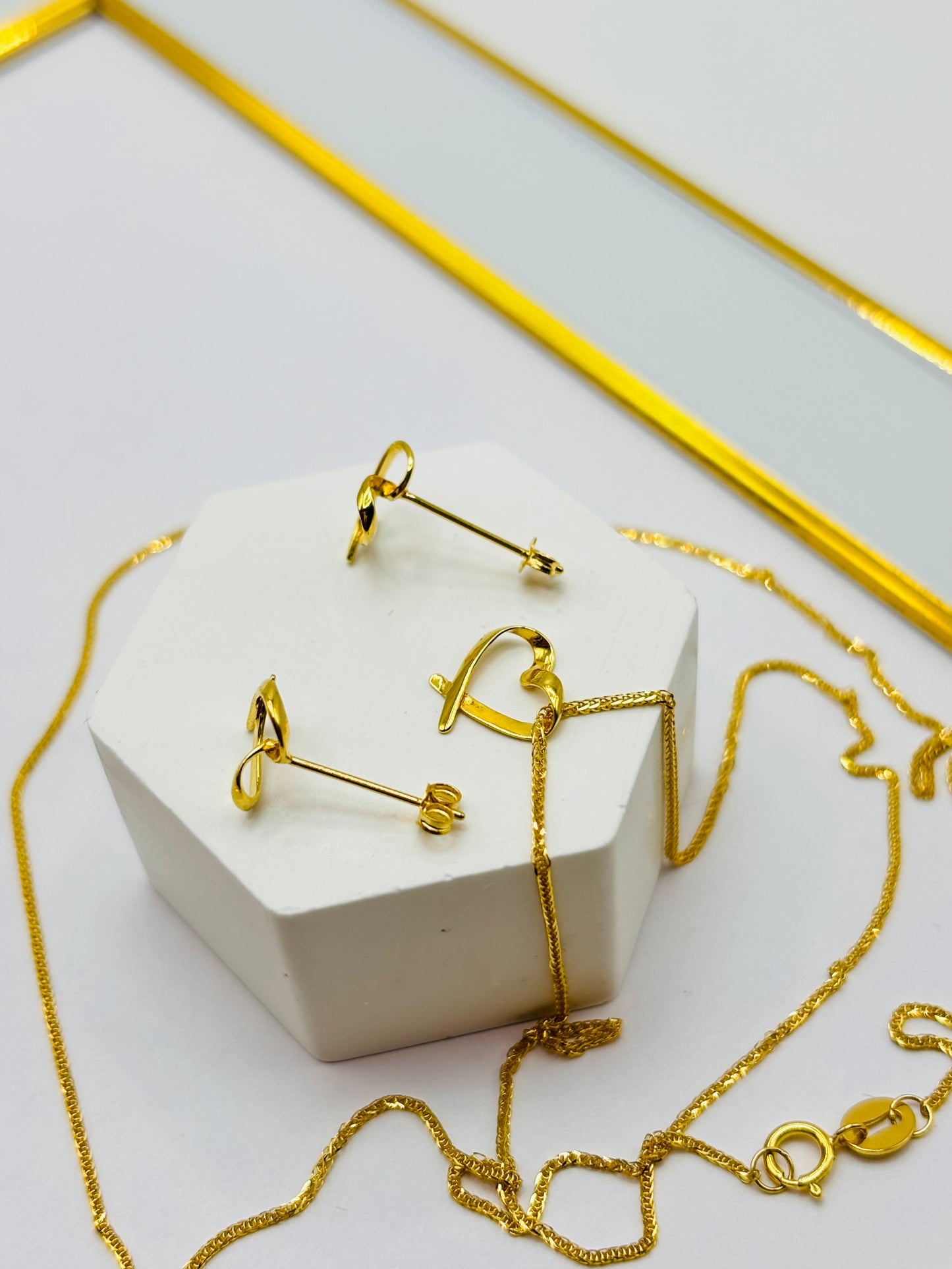 18K Gold Foxtail Chain Necklace with Heart Pendant and Earrings Set