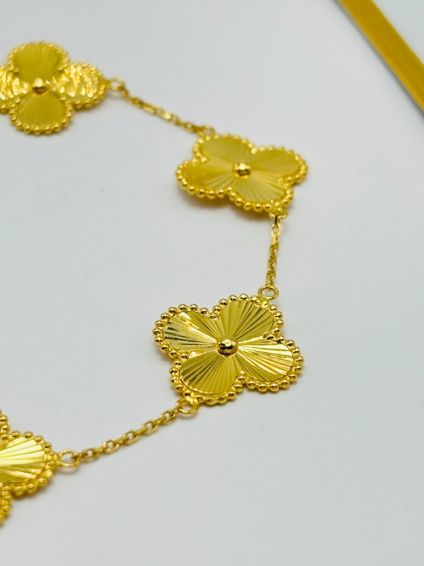 18K Gold Clover Bracelet