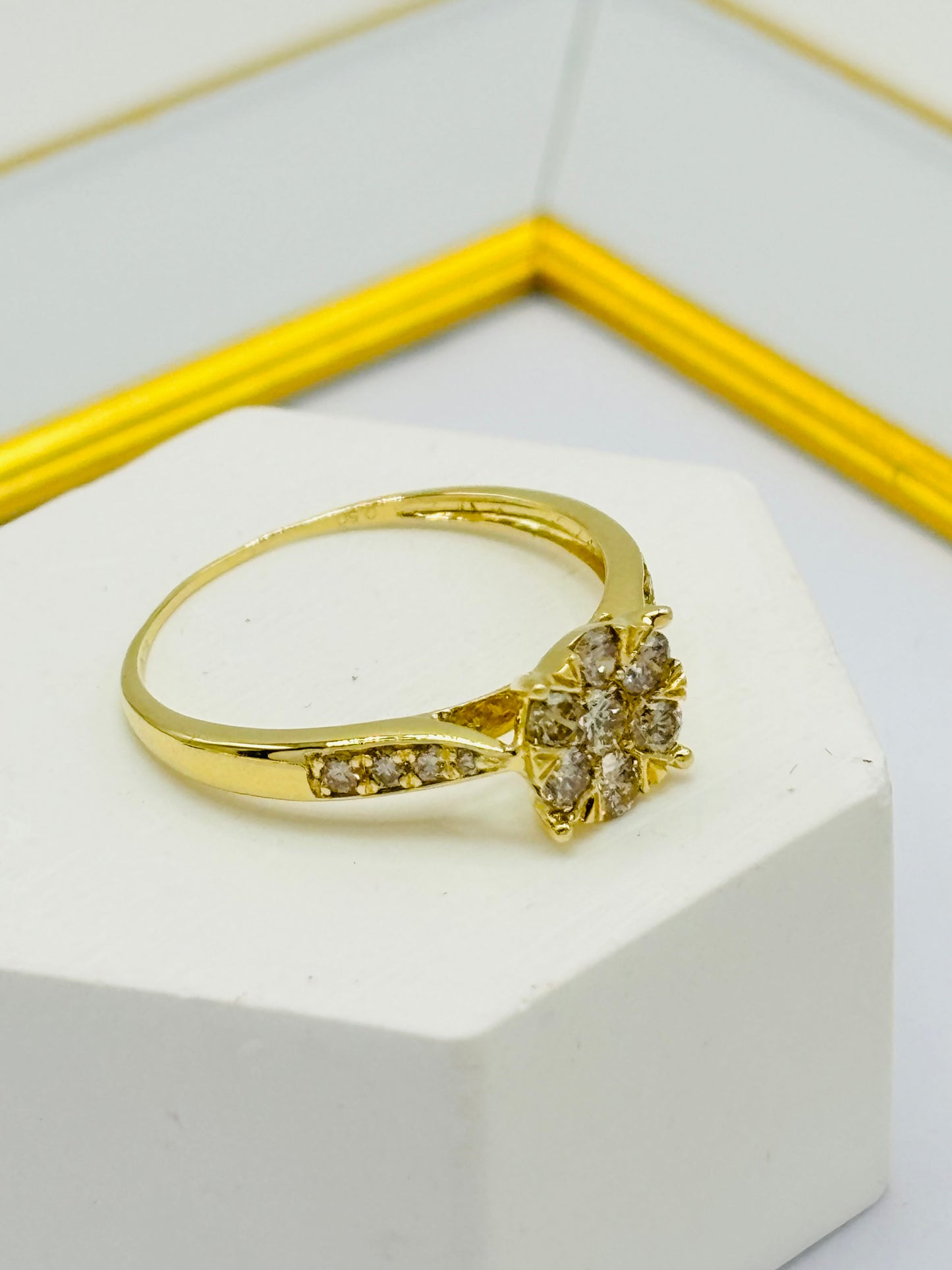 K18 Japan Gold Solitaire 0.50 carat Natural Diamond Ring
