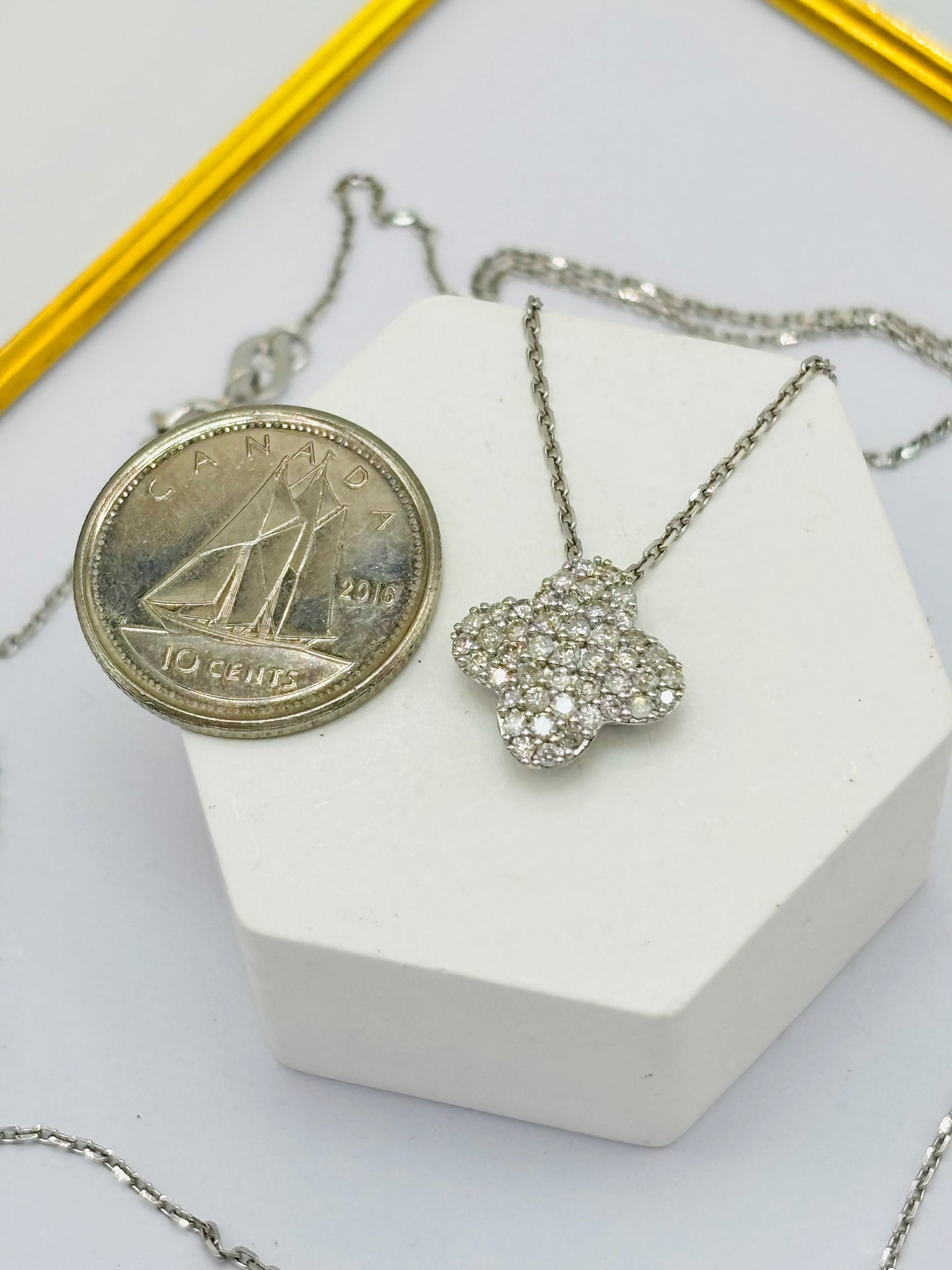 K18 Japan Clover 0.50ct Natural Diamond Necklace