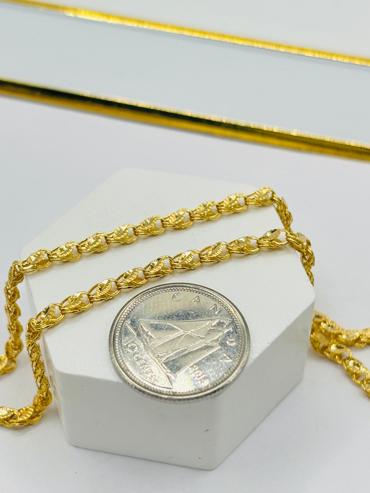 18K Gold Damascus Slim Chain
