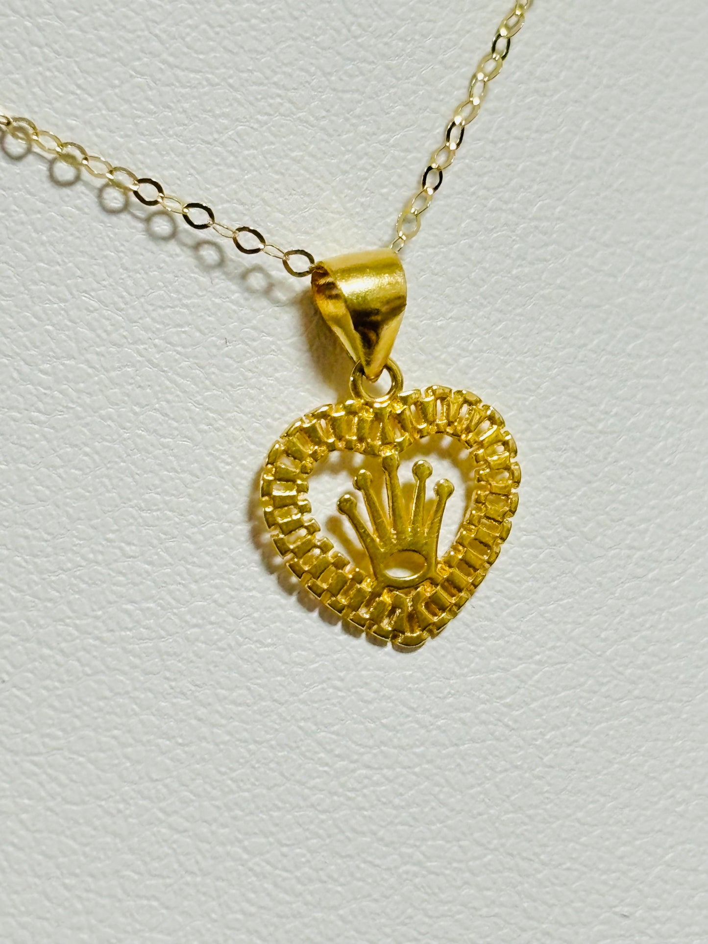 18K Gold Heart Crown Earrings and Pendant Set