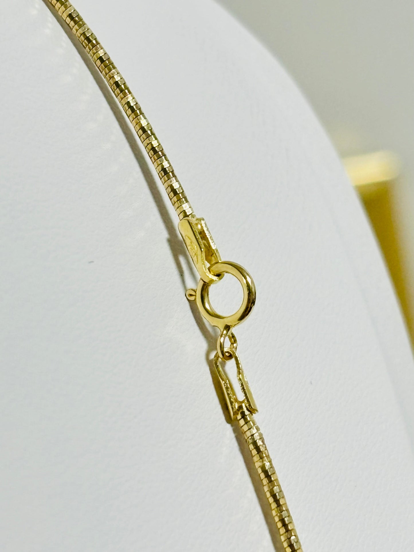 18k Gold Omega Chain