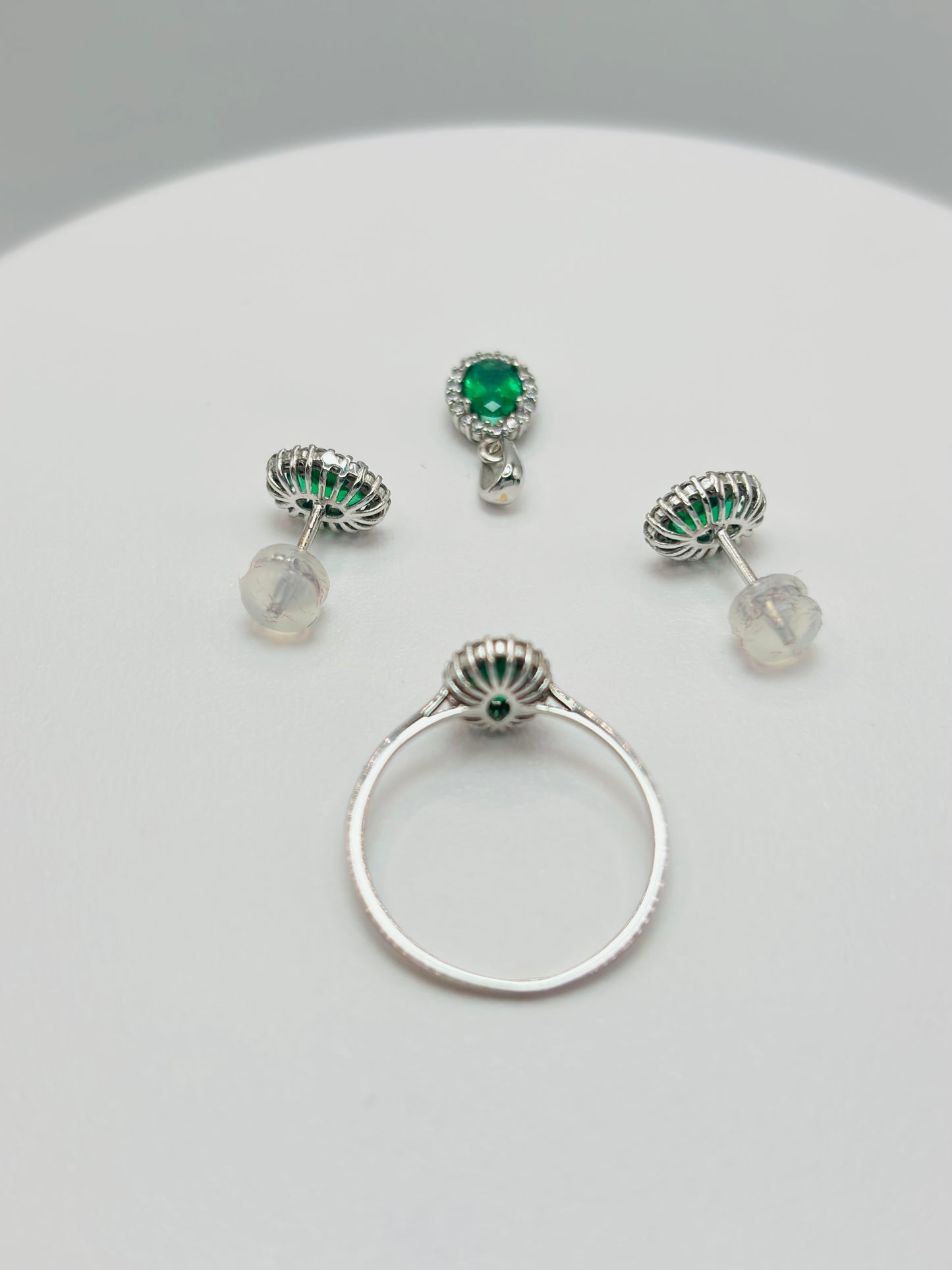 K18 Japan Earrings, Ring, and Pendant Zircon Green Stone Set