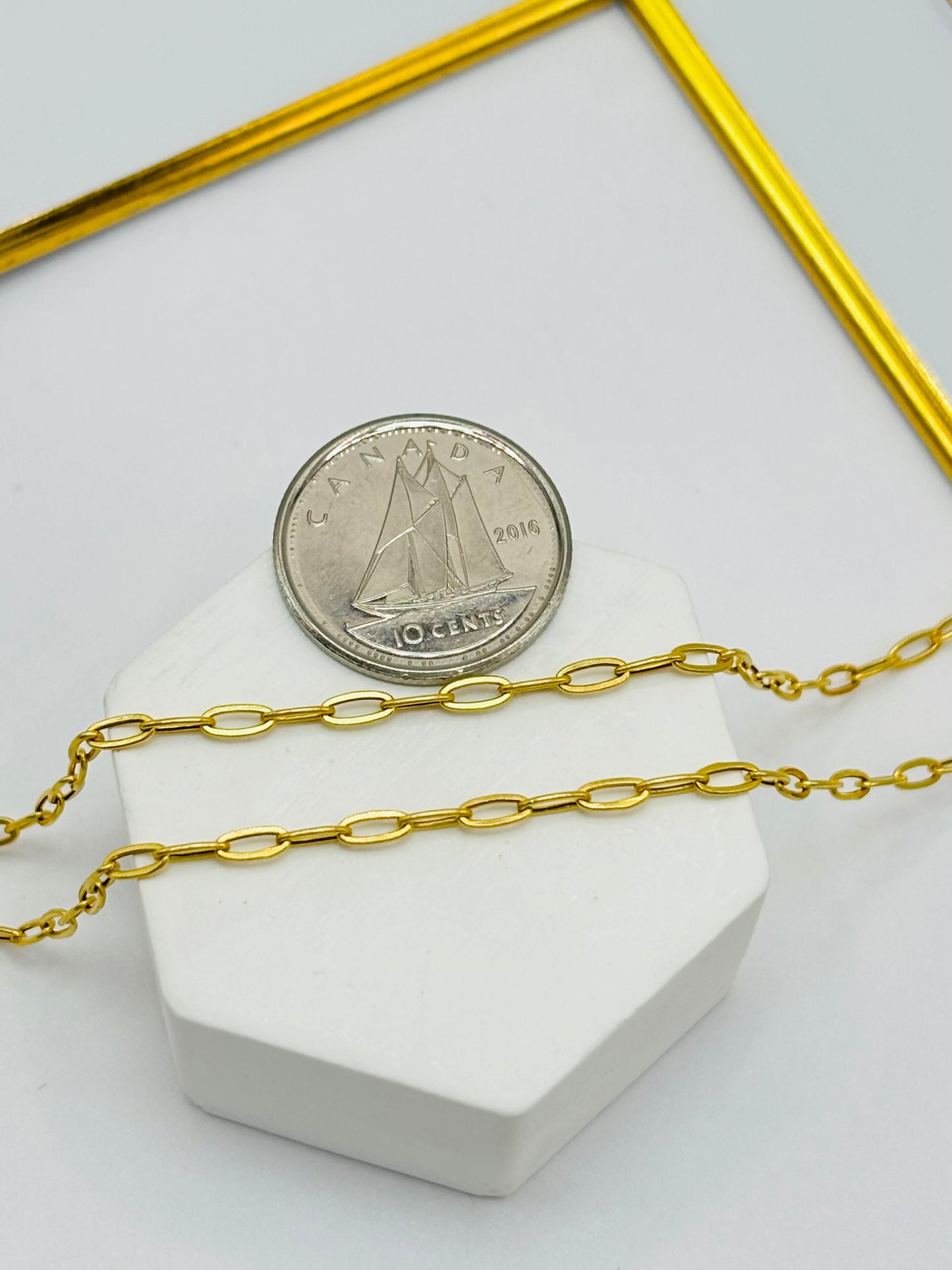 18K Gold Small Link Paperclip Chain