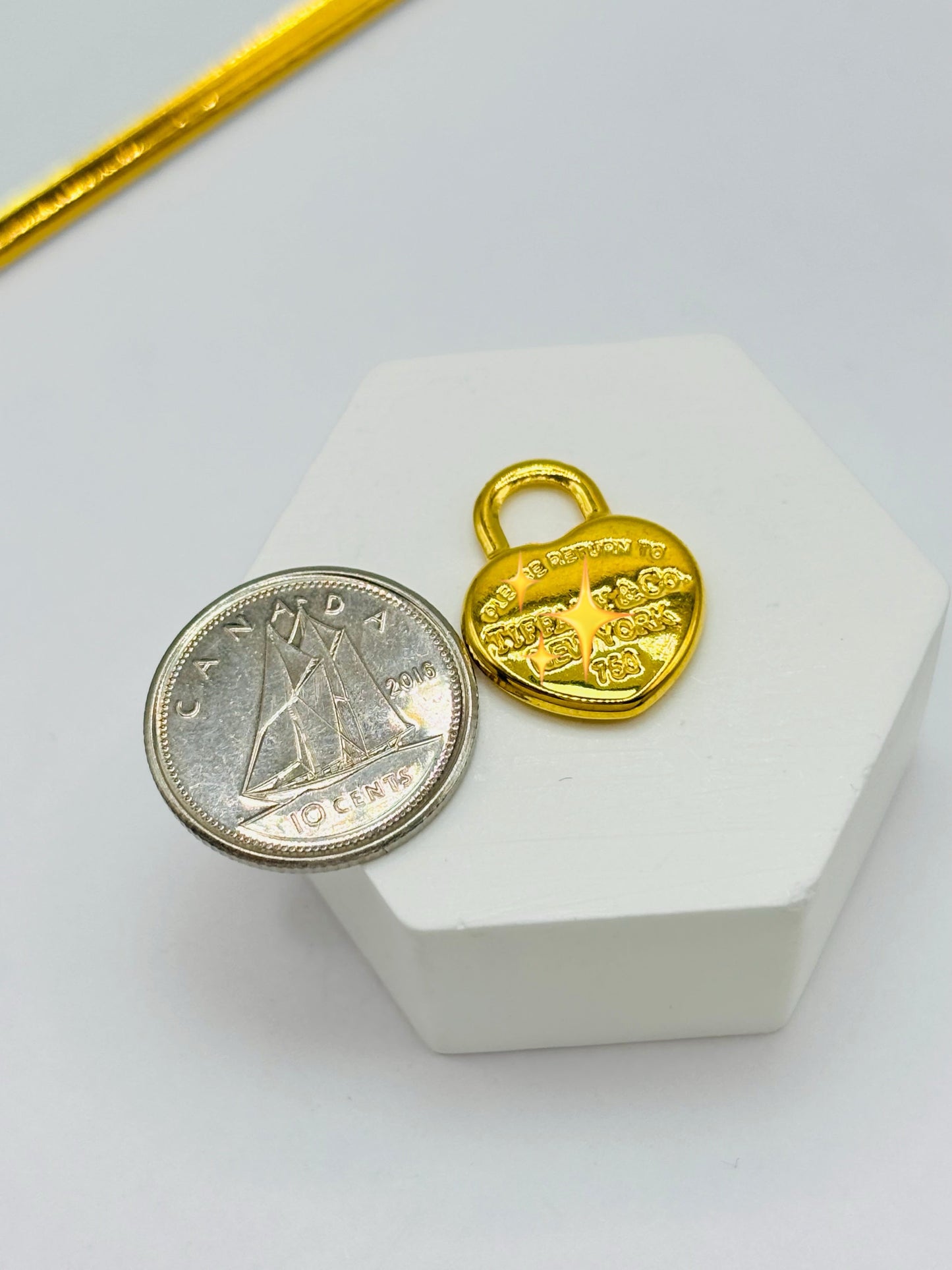 18K Gold Heart Pendant