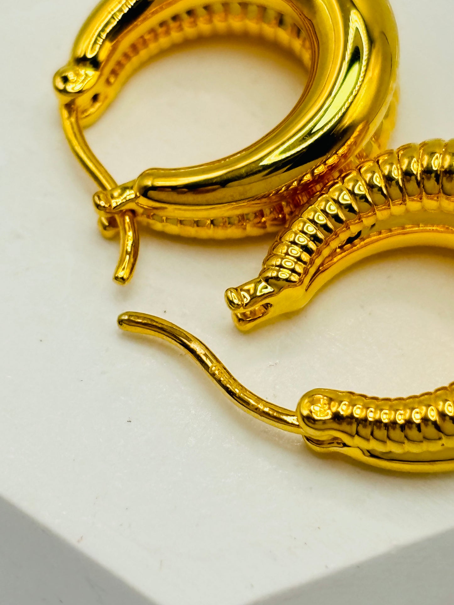 18K Gold Plain/Door Knocker Loop Earrings Back to Back Design (Electroform)