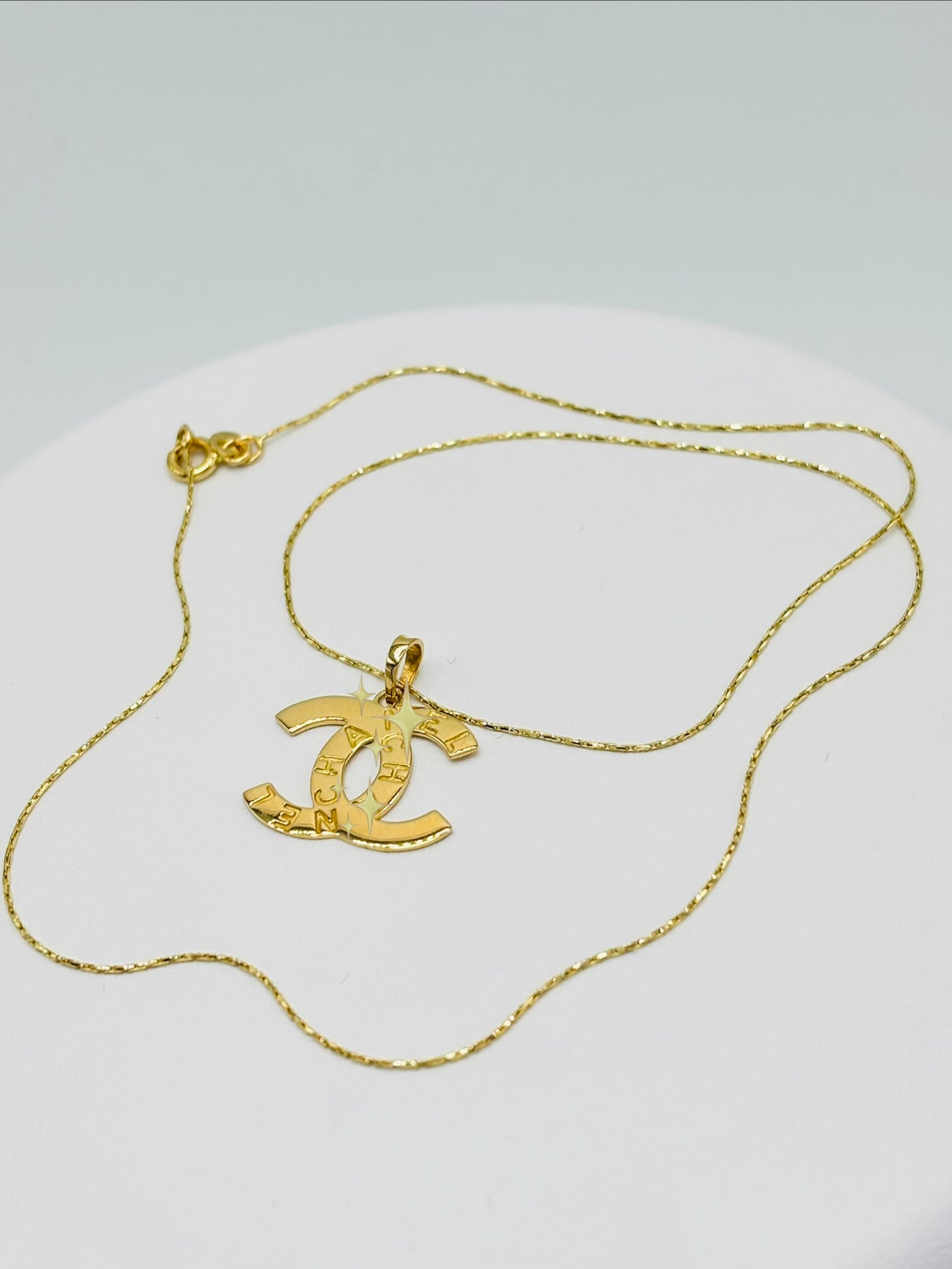 18K Gold C Necklace