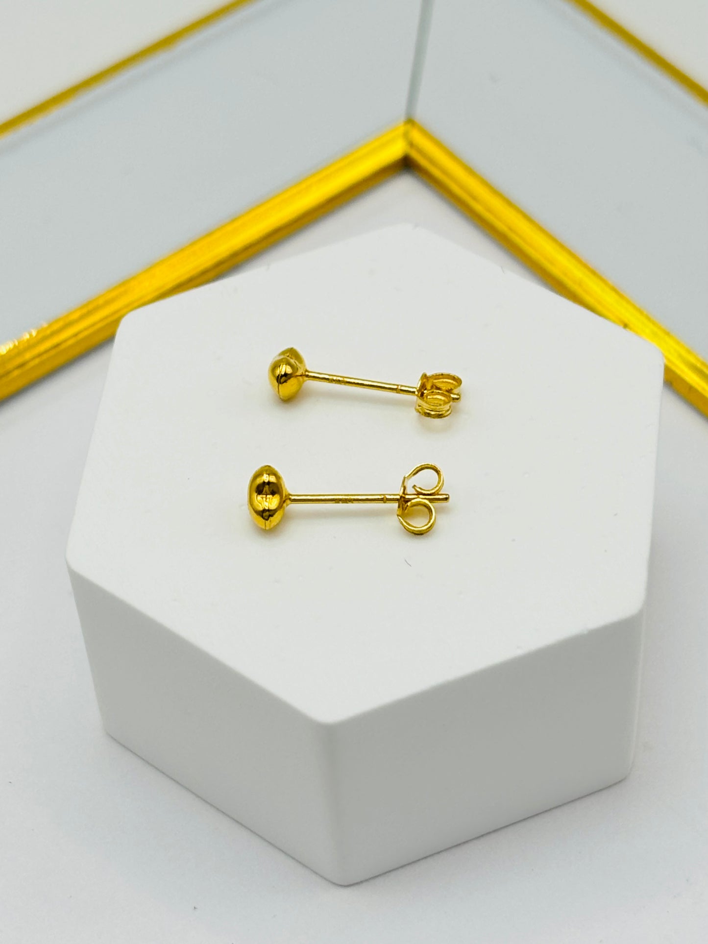 18K Gold Plain Small Heart Kids Earrings