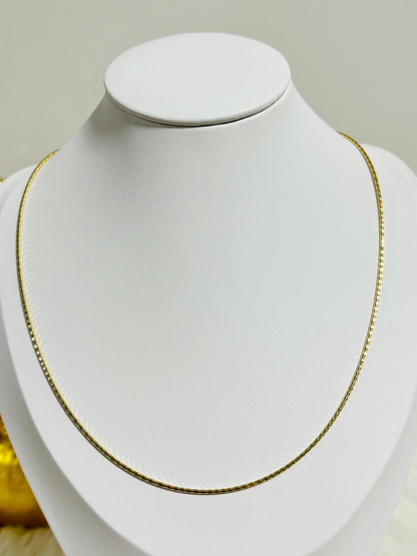 18k Gold Omega Chain